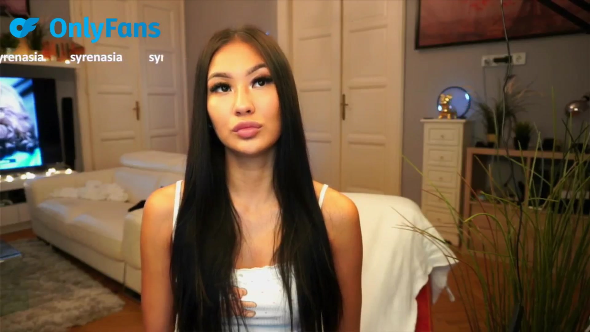 Gallery image thumbnail from MaiStream's myfreecams stream on, 09/12/2025, 16:28 image 12 of 20