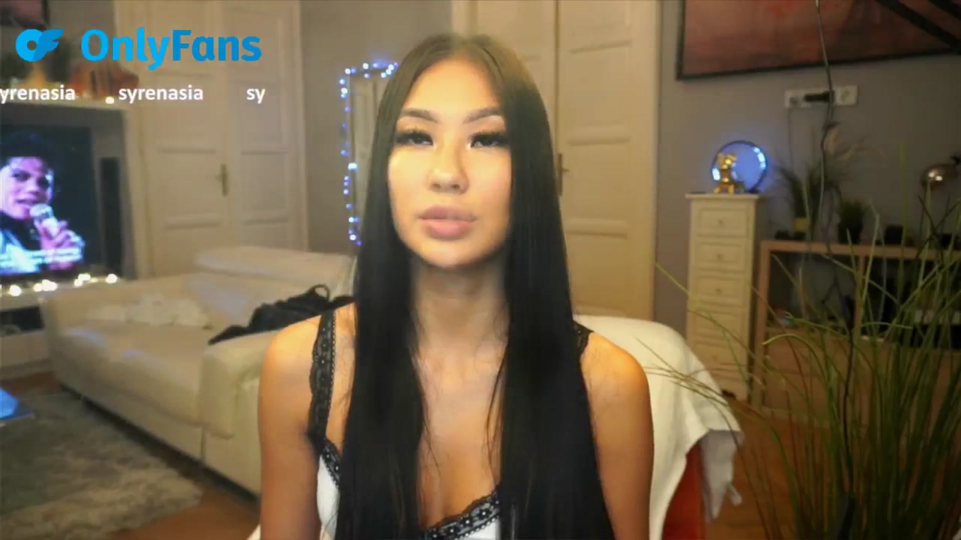 Gallery image thumbnail from MaiStream's myfreecams stream on, 09/12/2025, 16:28 image 9 of 20