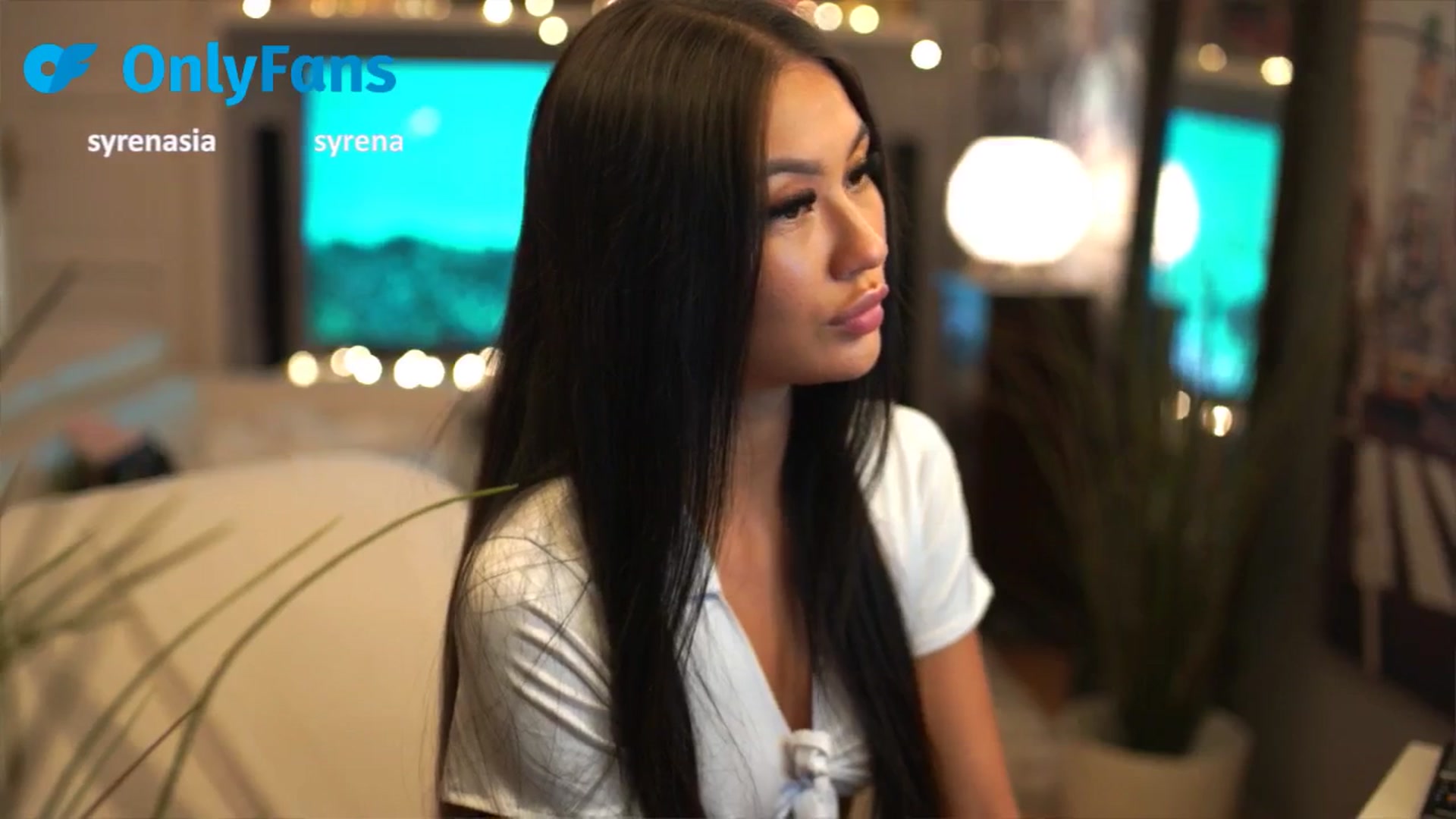 Gallery image thumbnail from MaiStream's myfreecams stream on, 09/13/2025, 16:05 image 7 of 20