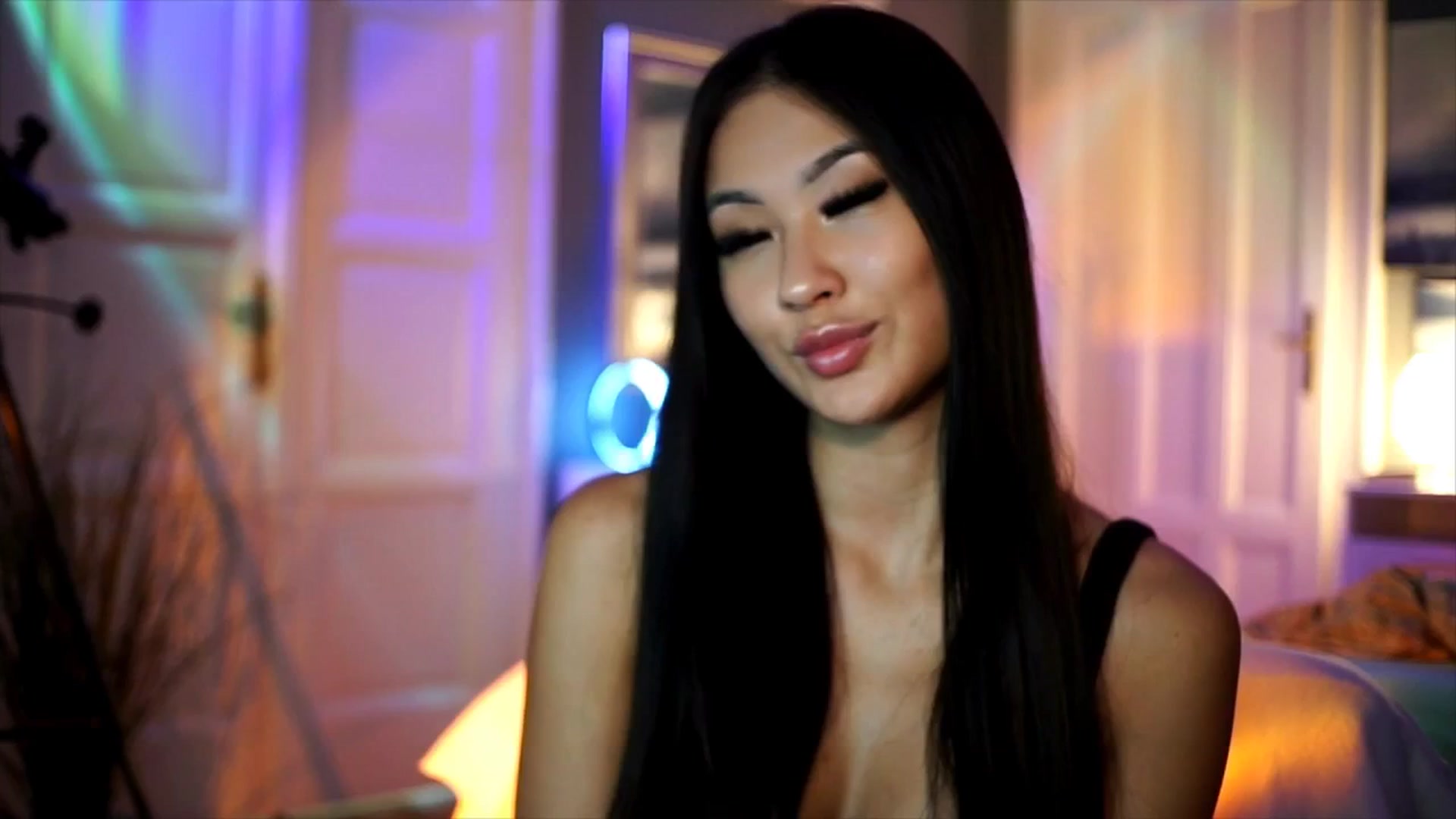 Gallery image thumbnail from MaiStream's myfreecams stream on, 09/17/2025, 13:25 image 1 of 20