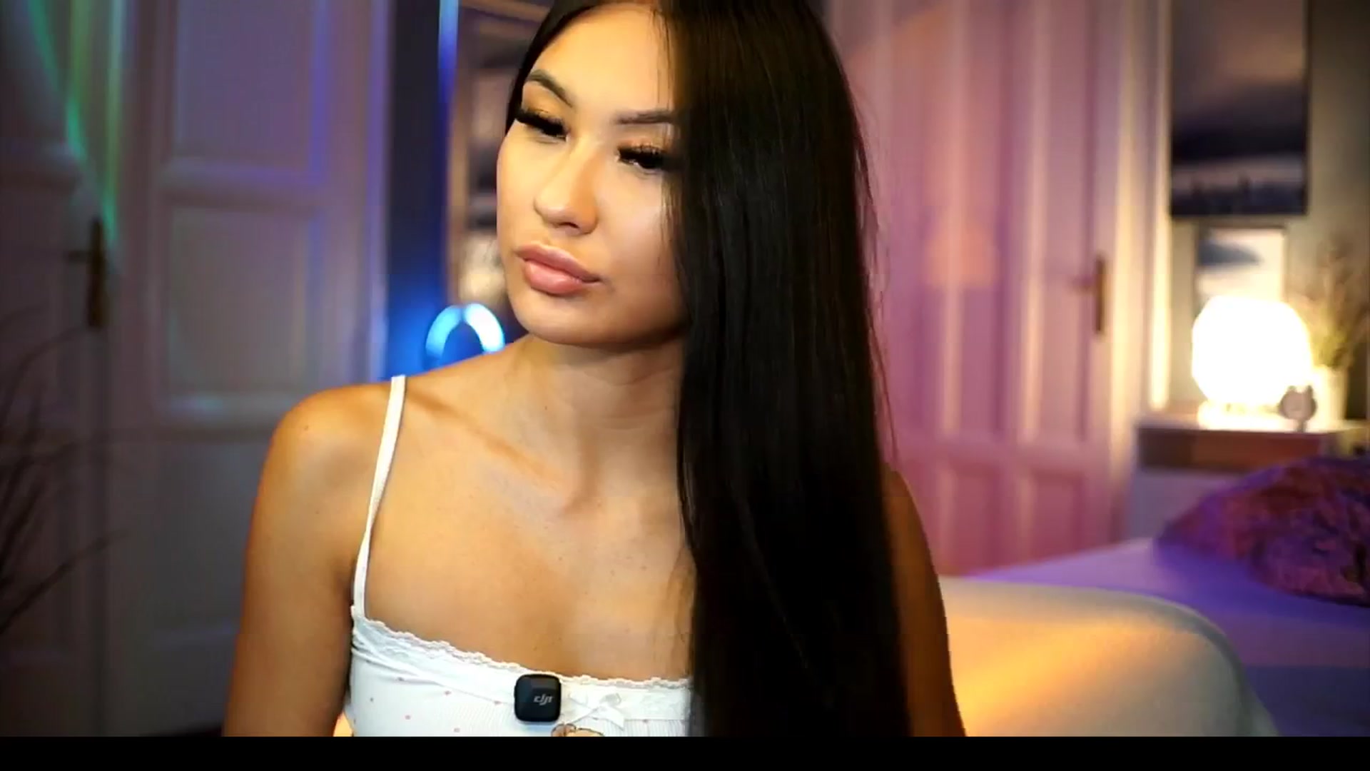 Gallery image thumbnail from MaiStream's myfreecams stream on, 09/18/2025, 13:49 image 12 of 20