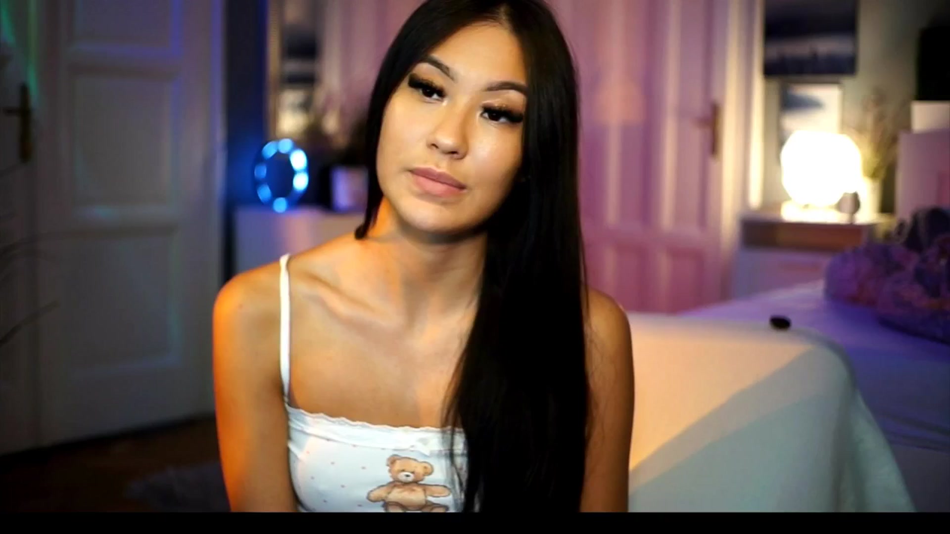 Gallery image thumbnail from MaiStream's myfreecams stream on, 09/18/2025, 16:11 image 3 of 20