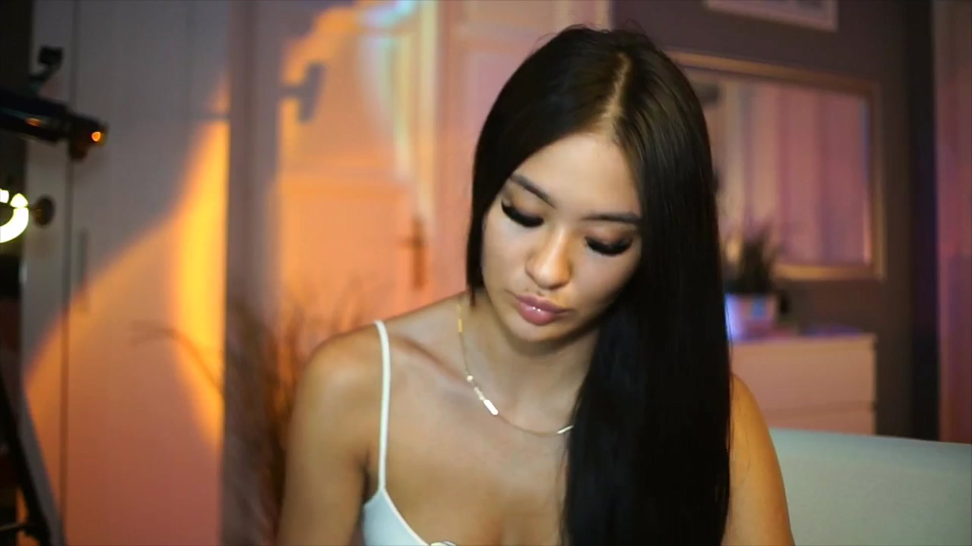 Gallery image thumbnail from MaiStream's myfreecams stream on, 09/22/2025, 14:21 image 20 of 20