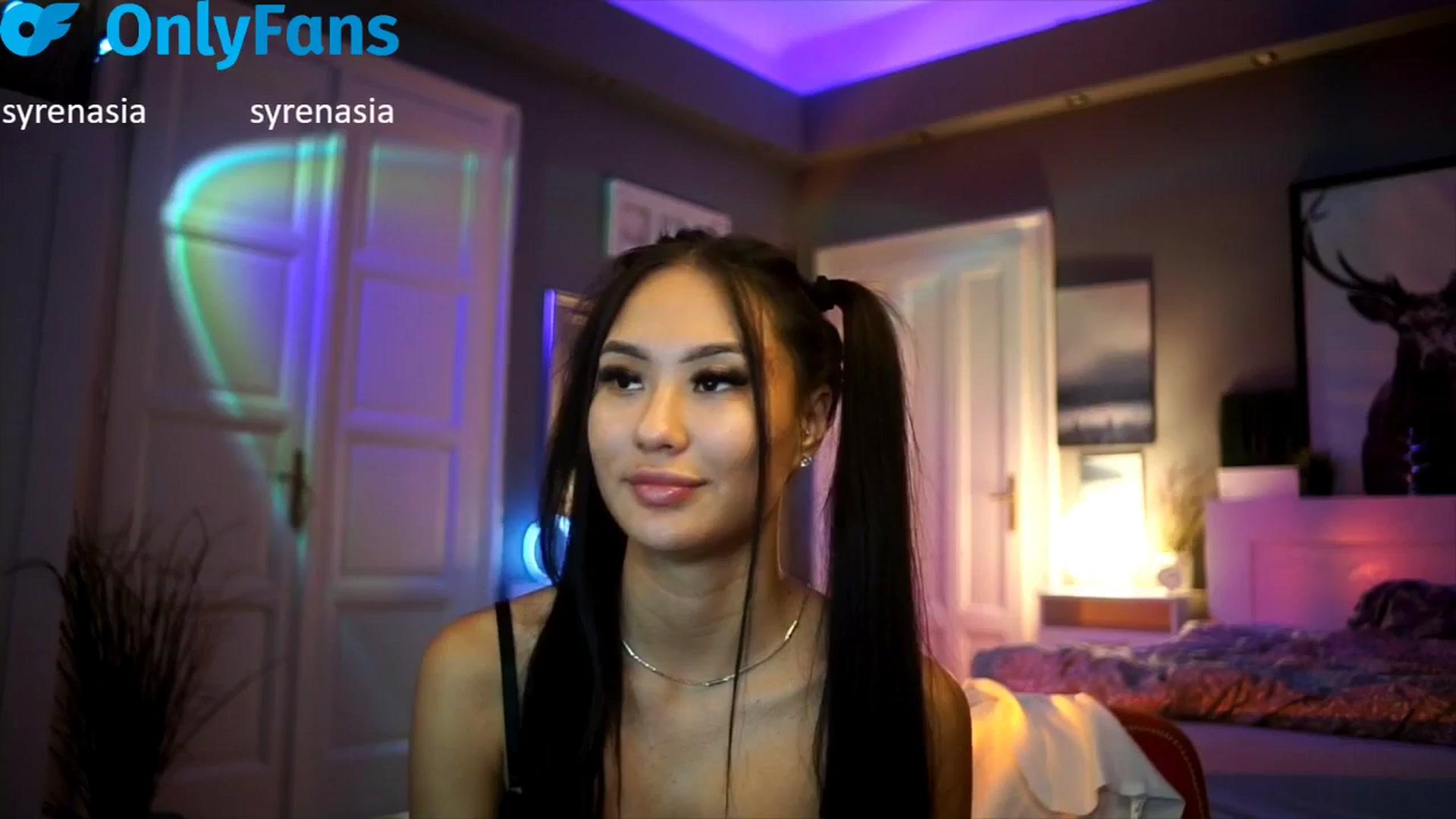Gallery image thumbnail from MaiStream's myfreecams stream on, 09/28/2025, 14:36 image 19 of 20