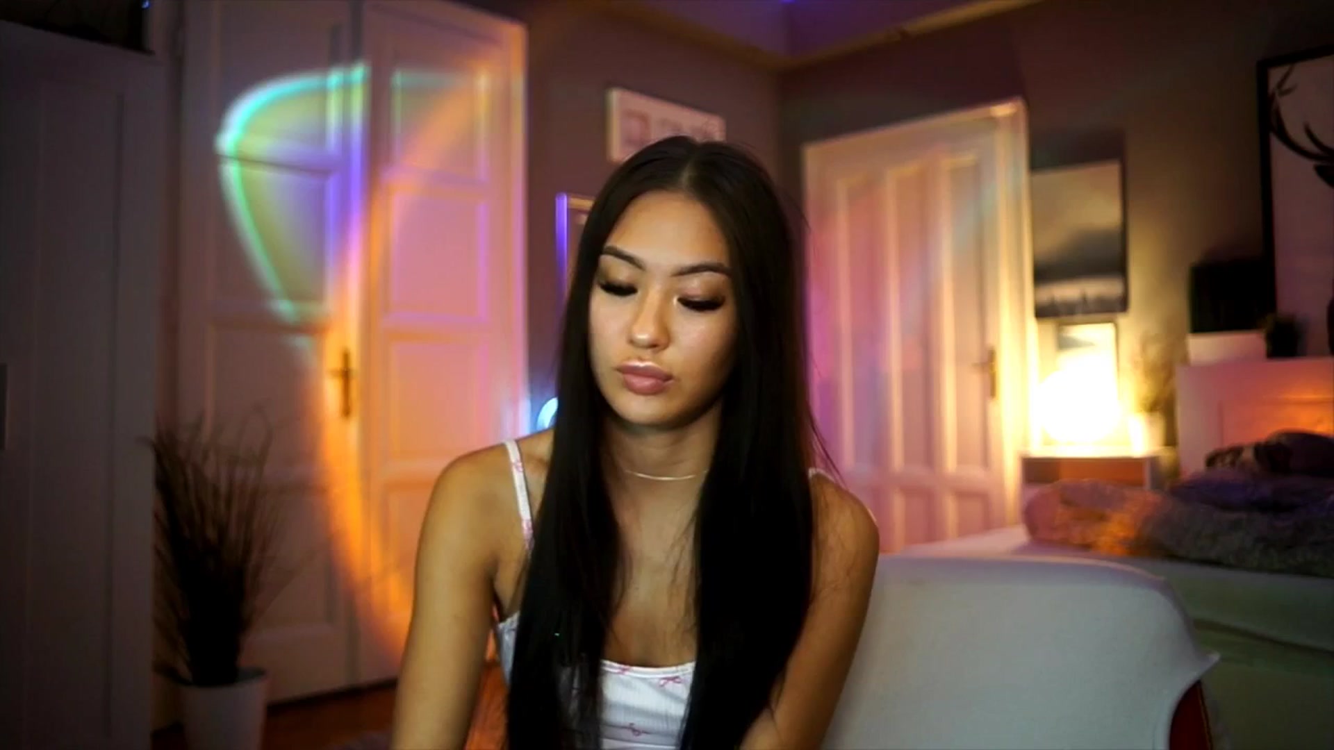 Gallery image thumbnail from MaiStream's myfreecams stream on, 10/02/2025, 14:35 image 9 of 20