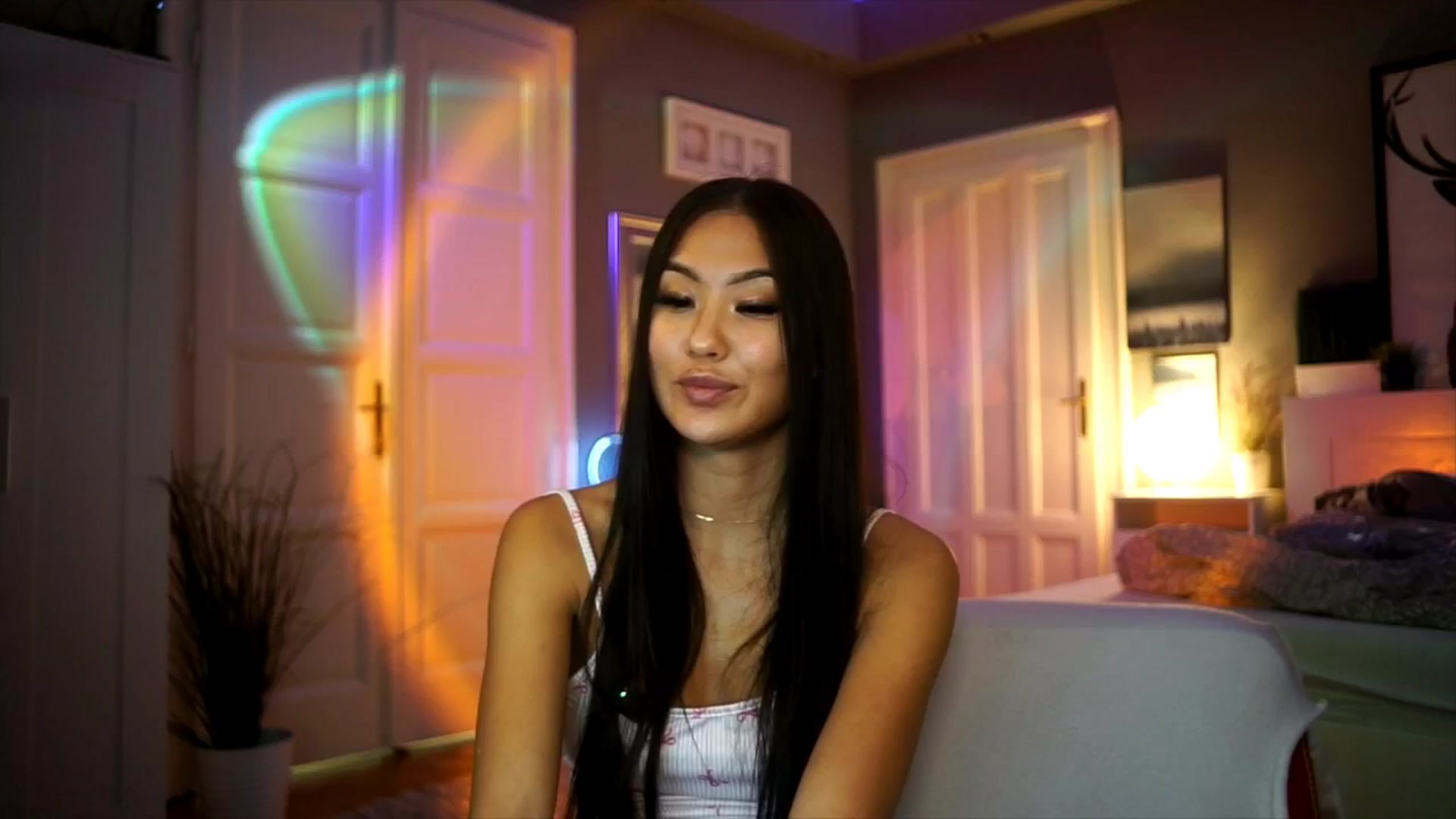 Gallery image thumbnail from MaiStream's myfreecams stream on, 10/02/2025, 15:07 image 15 of 20