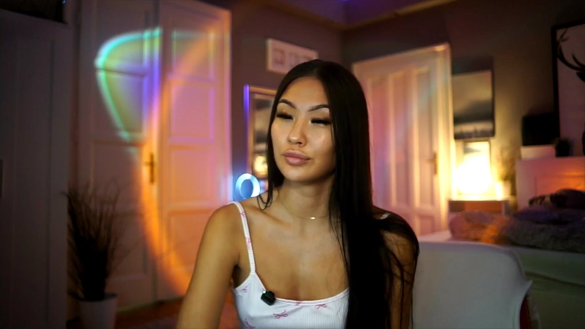 Gallery image thumbnail from MaiStream's myfreecams stream on, 10/02/2025, 15:52 image 6 of 20