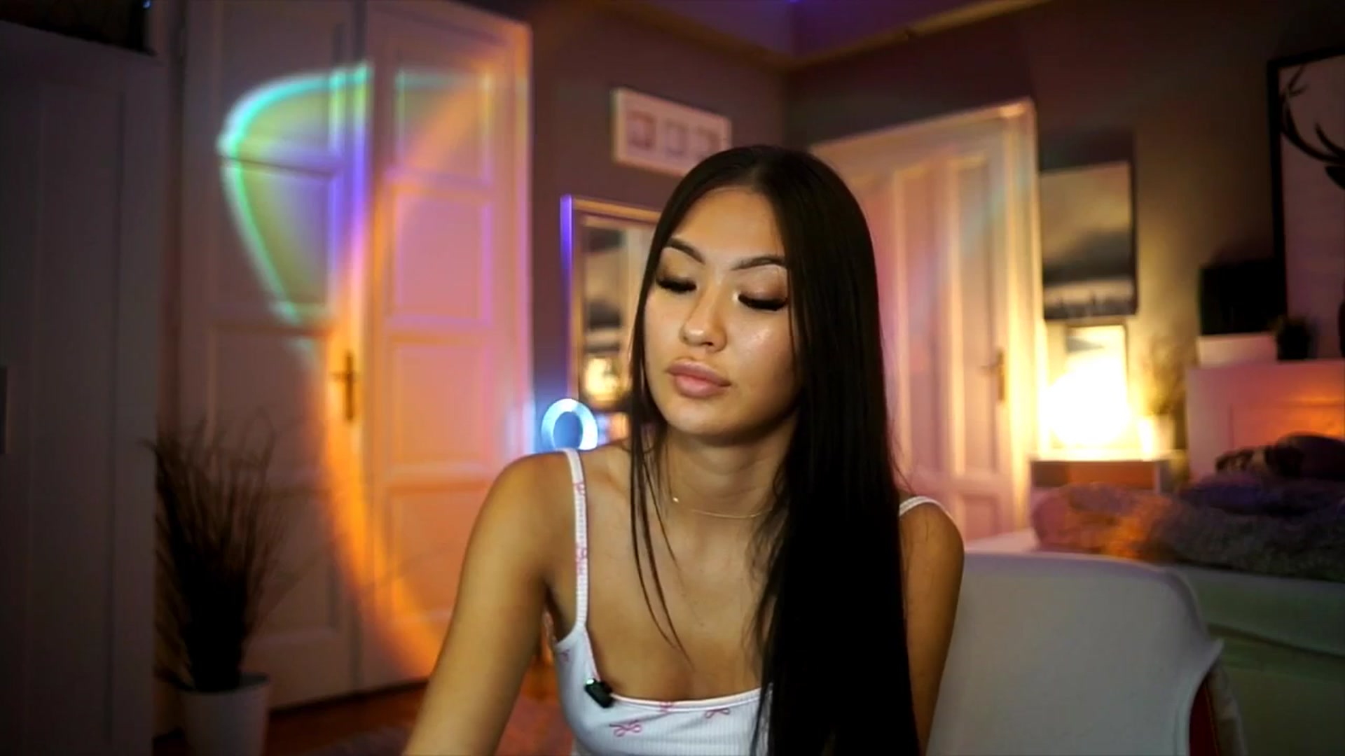 Gallery image thumbnail from MaiStream's myfreecams stream on, 10/02/2025, 15:52 image 14 of 20
