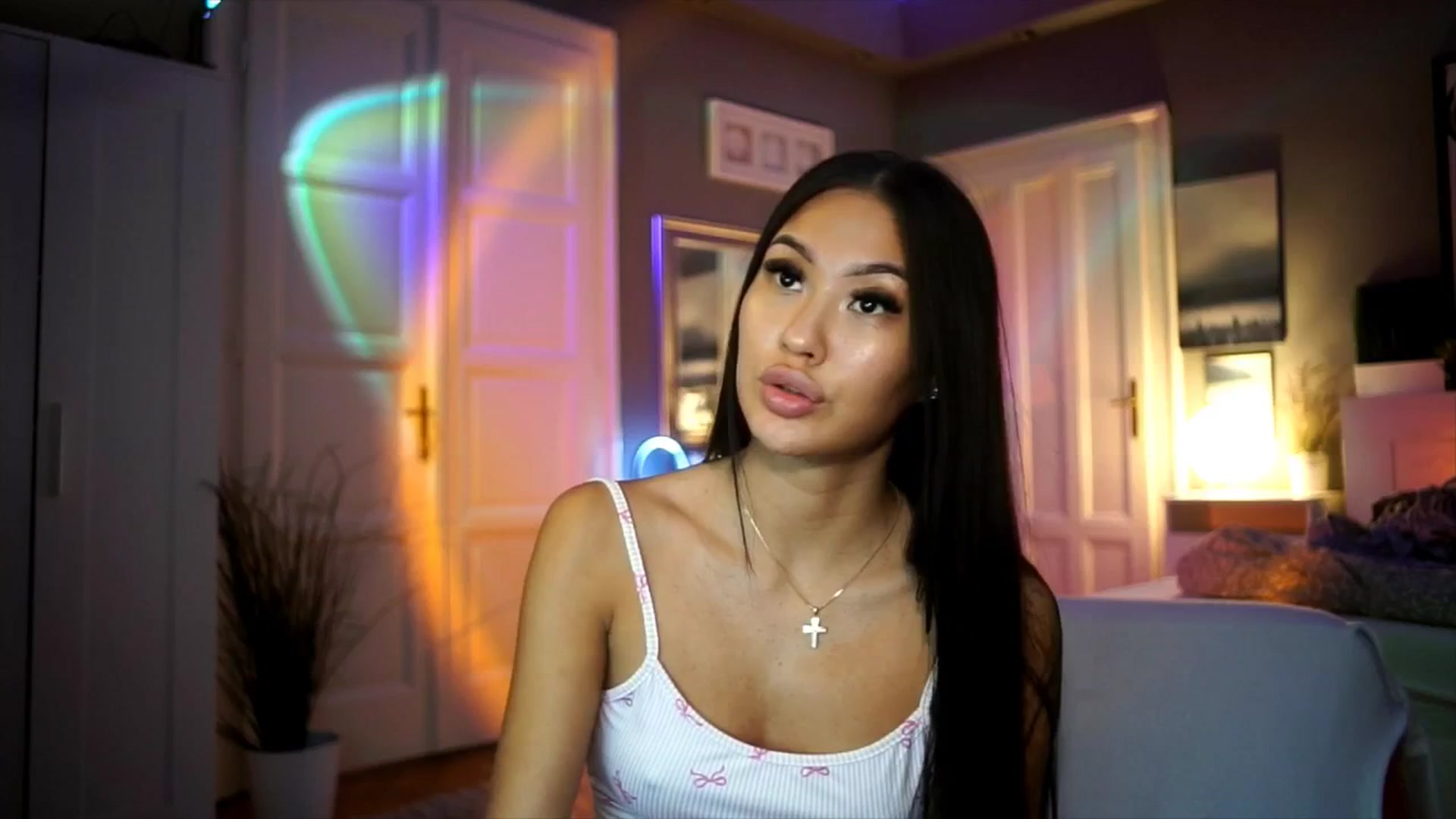 Gallery image thumbnail from MaiStream's myfreecams stream on, 10/02/2025, 17:05 image 5 of 20