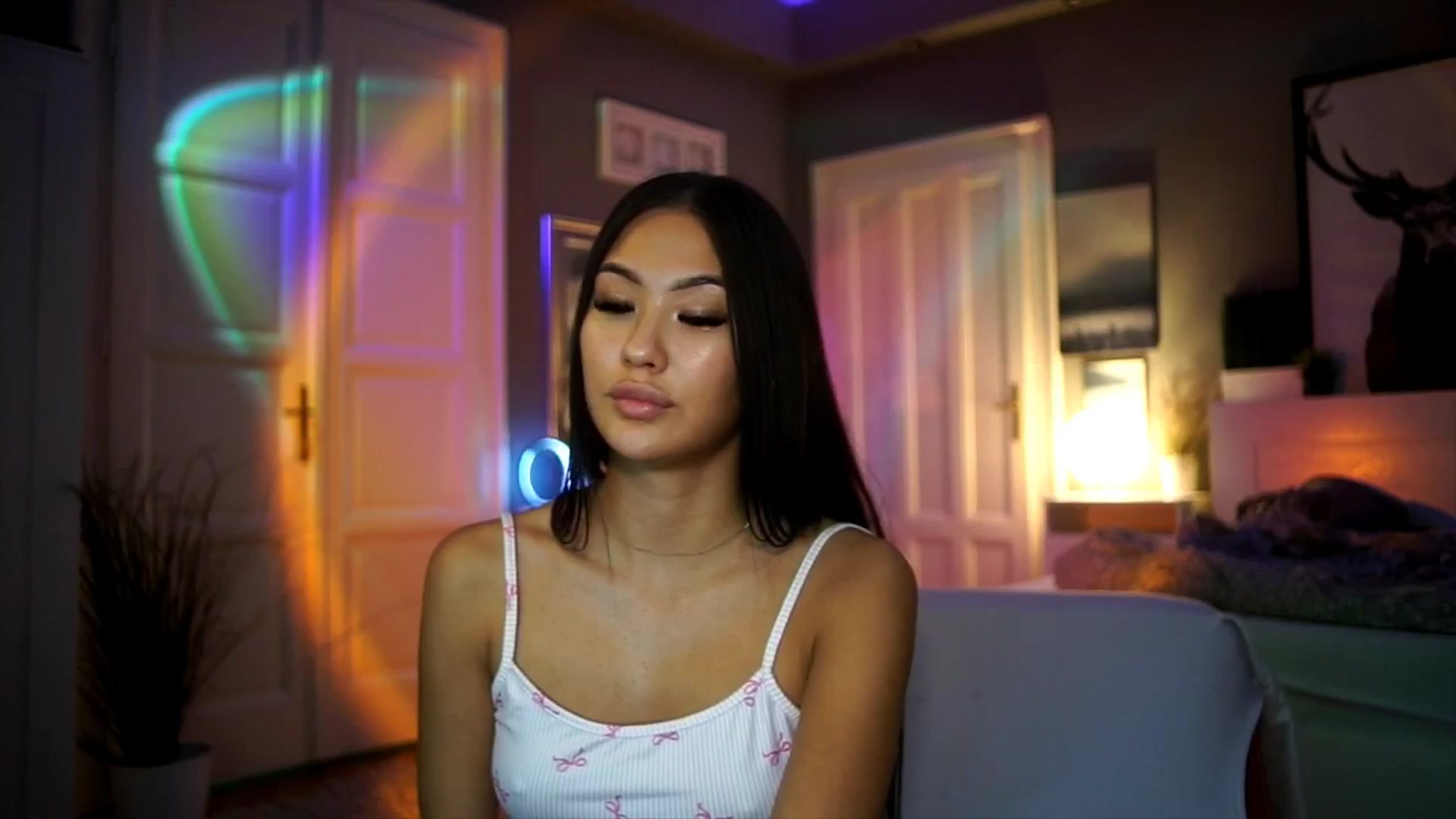 Gallery image thumbnail from MaiStream's myfreecams stream on, 10/02/2025, 17:57 image 17 of 20