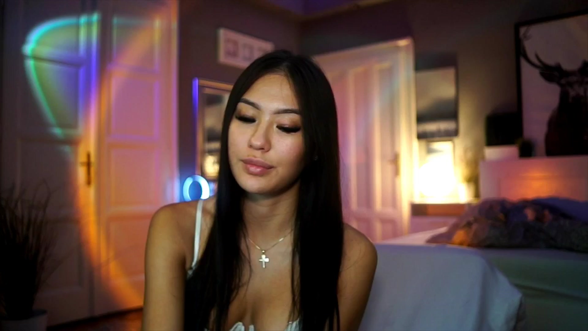 Gallery image thumbnail from MaiStream's myfreecams stream on, 10/03/2025, 15:37 image 4 of 20
