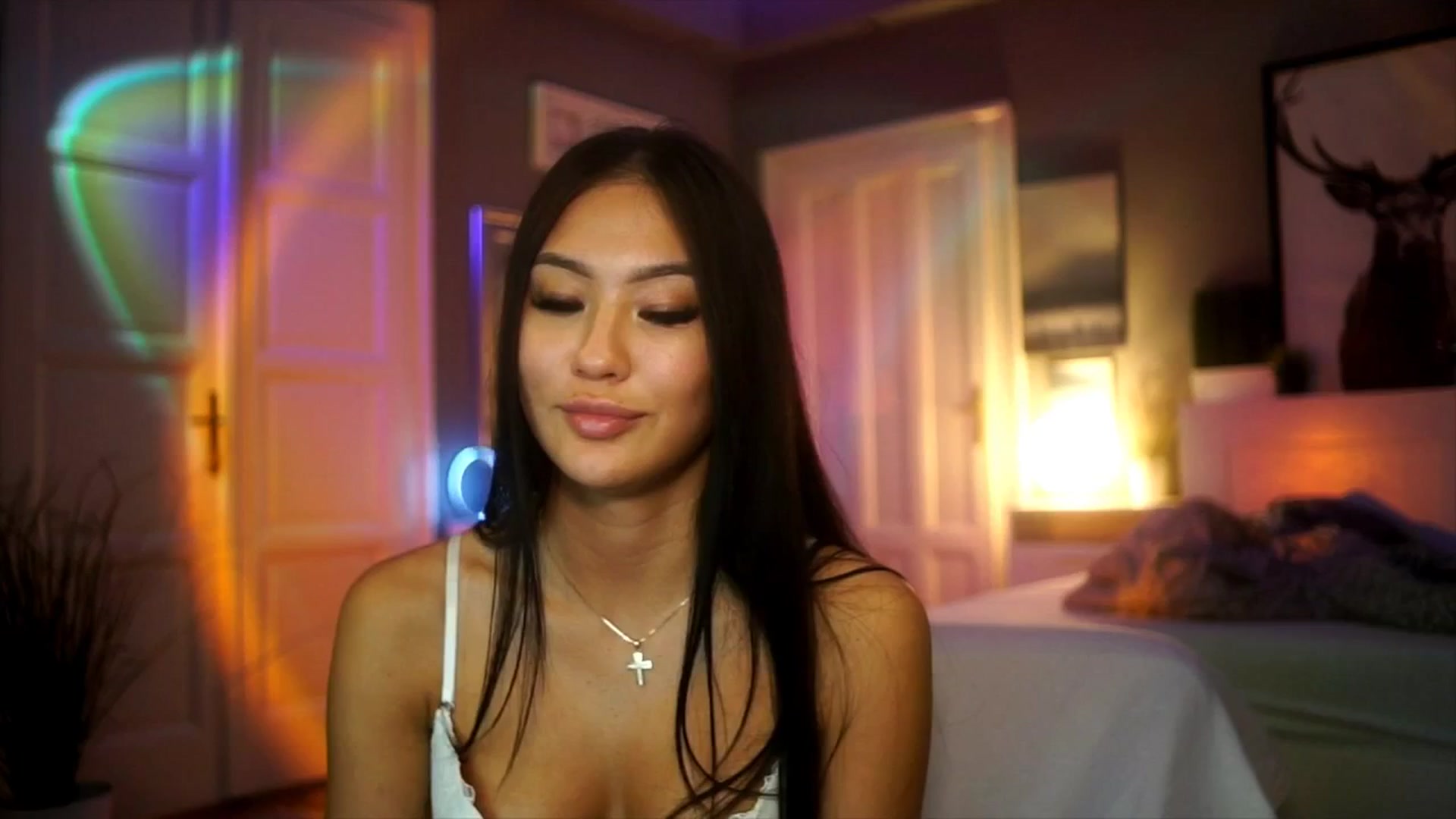 Gallery image thumbnail from MaiStream's myfreecams stream on, 10/03/2025, 16:54 image 12 of 20