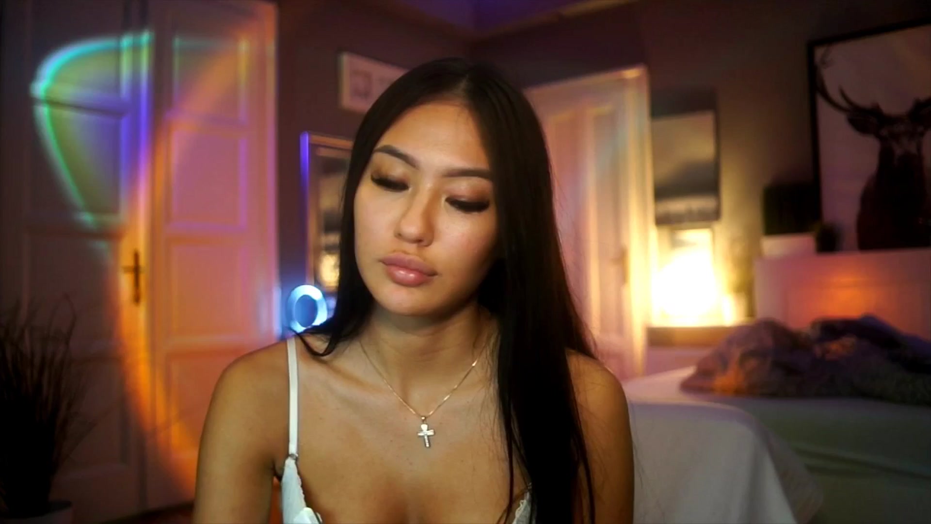Gallery image thumbnail from MaiStream's myfreecams stream on, 10/03/2025, 16:54 image 18 of 20