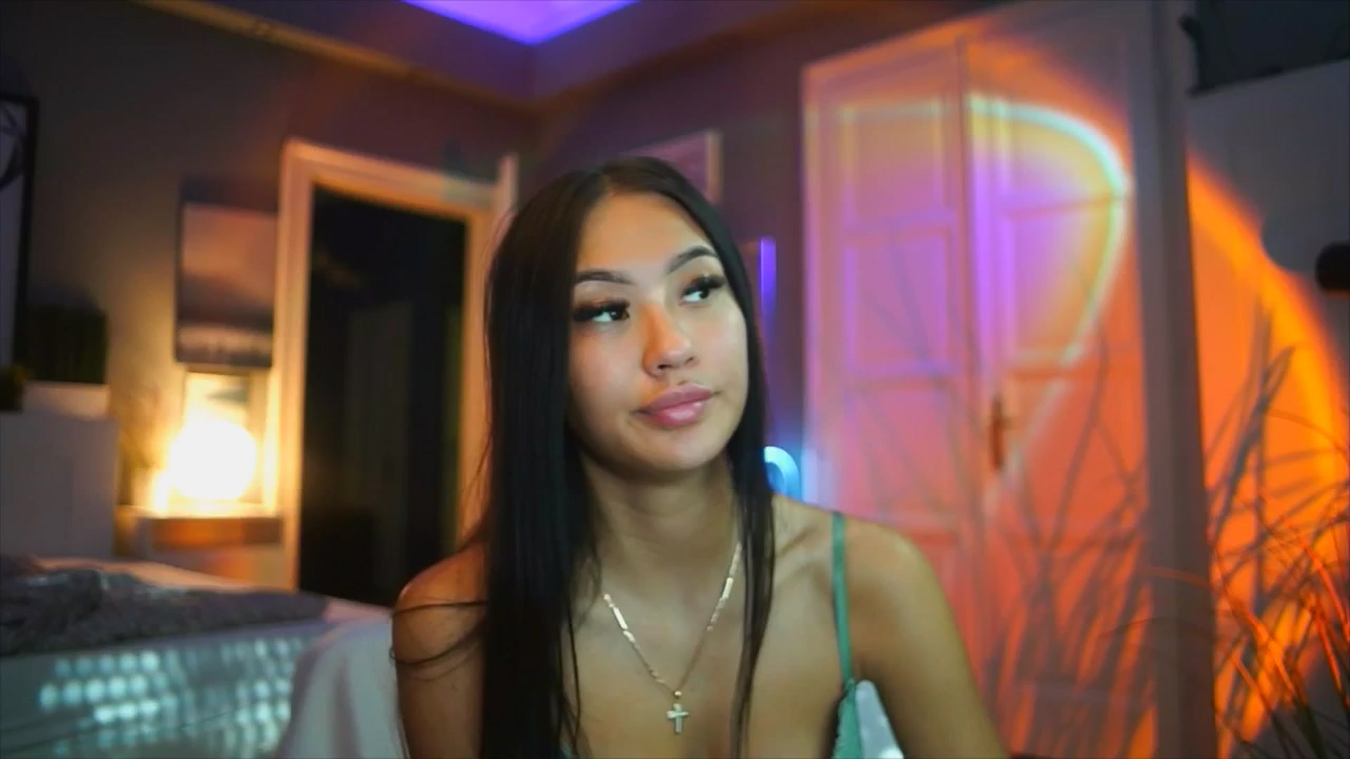 Gallery image thumbnail from MaiStream's myfreecams stream on, 10/08/2025, 13:07 image 7 of 20