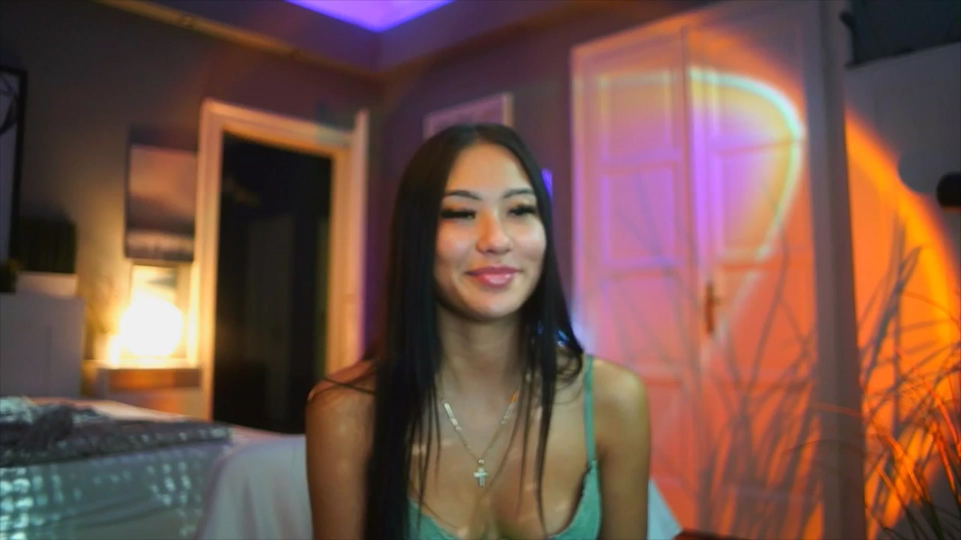Gallery image thumbnail from MaiStream's myfreecams stream on, 10/08/2025, 13:07 image 19 of 20
