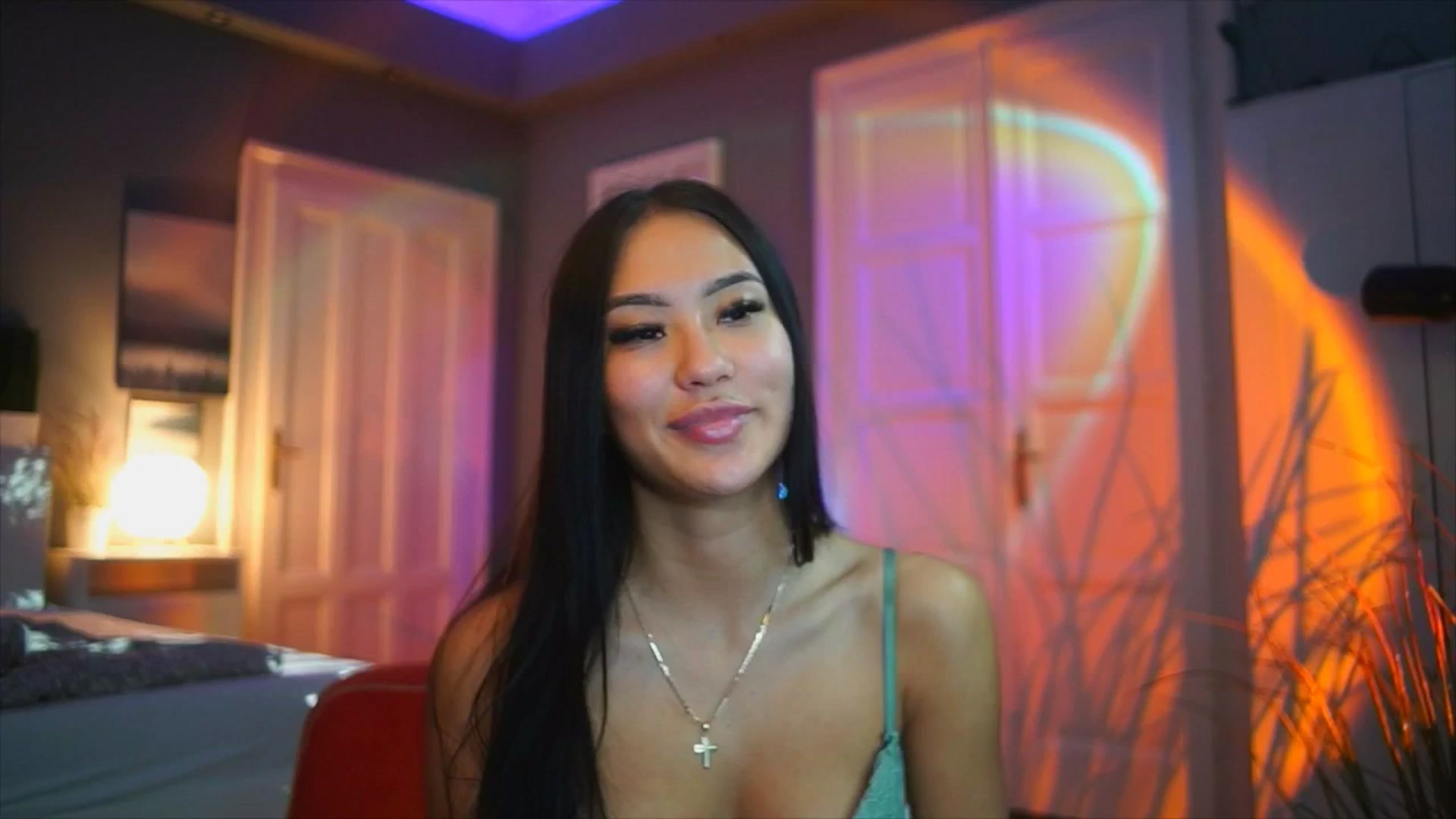 Gallery image thumbnail from MaiStream's myfreecams stream on, 10/08/2025, 14:22 image 18 of 20