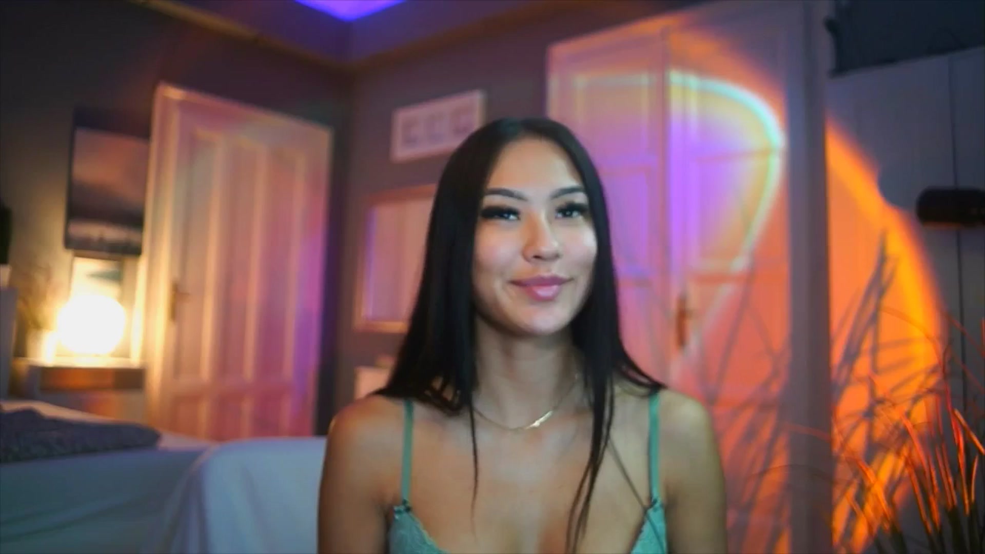 Gallery image thumbnail from MaiStream's myfreecams stream on, 10/08/2025, 18:35 image 6 of 20