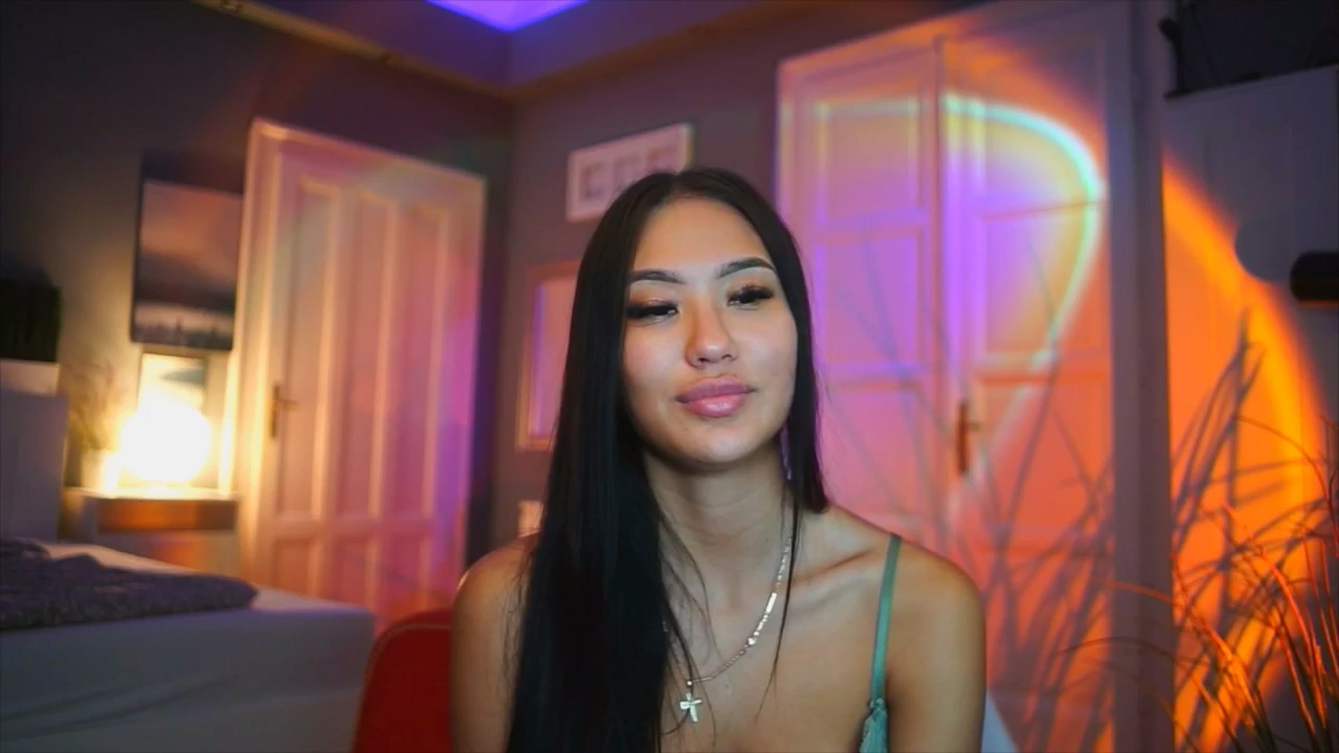 Gallery image thumbnail from MaiStream's myfreecams stream on, 10/08/2025, 18:35 image 16 of 20