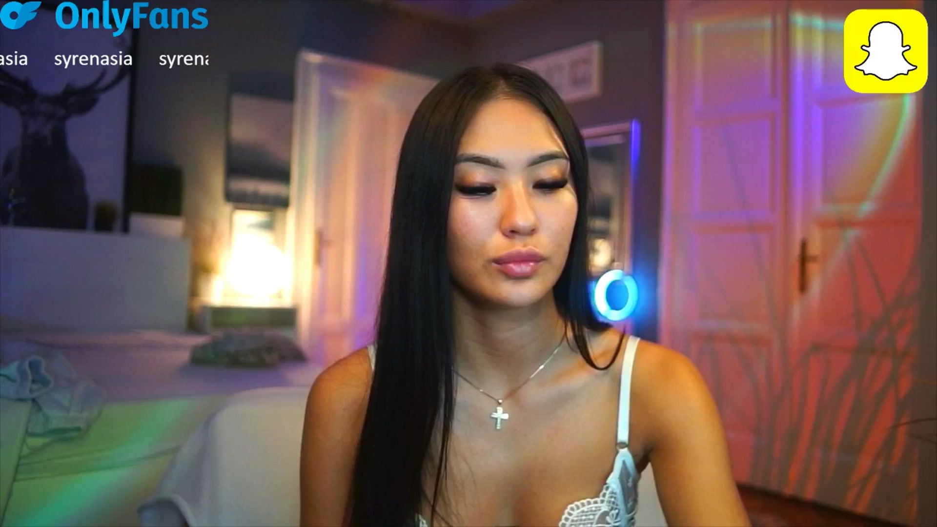 Gallery image thumbnail from MaiStream's myfreecams stream on, 10/13/2025, 19:03 image 11 of 20
