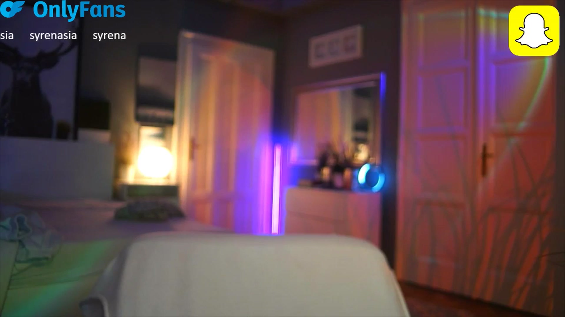 Gallery image thumbnail from MaiStream's myfreecams stream on, 10/13/2025, 20:28 image 8 of 20