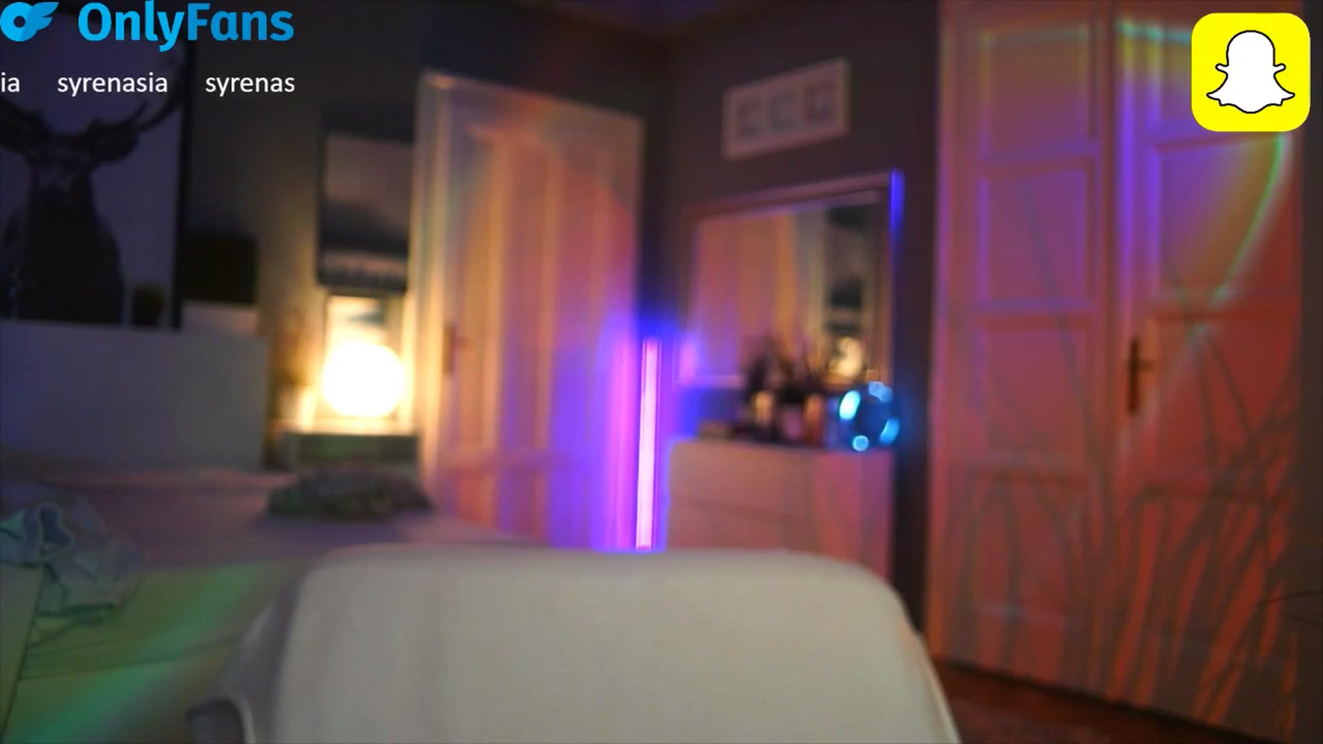 Gallery image thumbnail from MaiStream's myfreecams stream on, 10/13/2025, 20:28 image 10 of 20