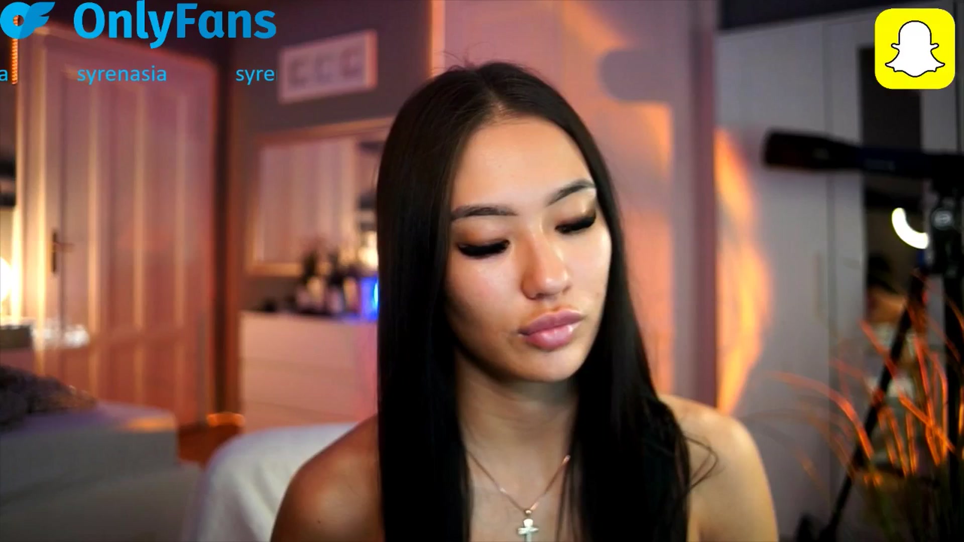 Gallery image thumbnail from MaiStream's myfreecams stream on, 10/19/2025, 13:47 image 1 of 20