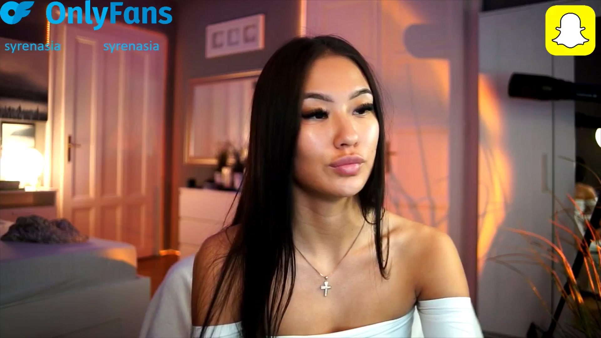 Gallery image thumbnail from MaiStream's myfreecams stream on, 10/19/2025, 17:52 image 7 of 20