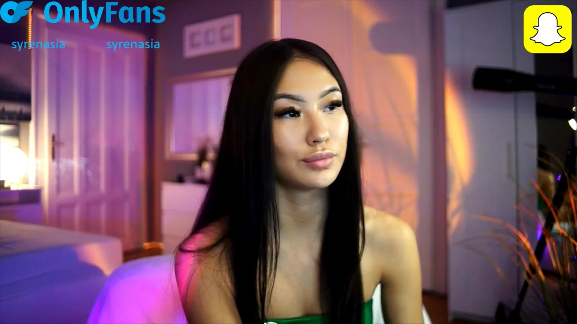 Gallery image thumbnail from MaiStream's myfreecams stream on, 10/22/2025, 13:26 image 14 of 20