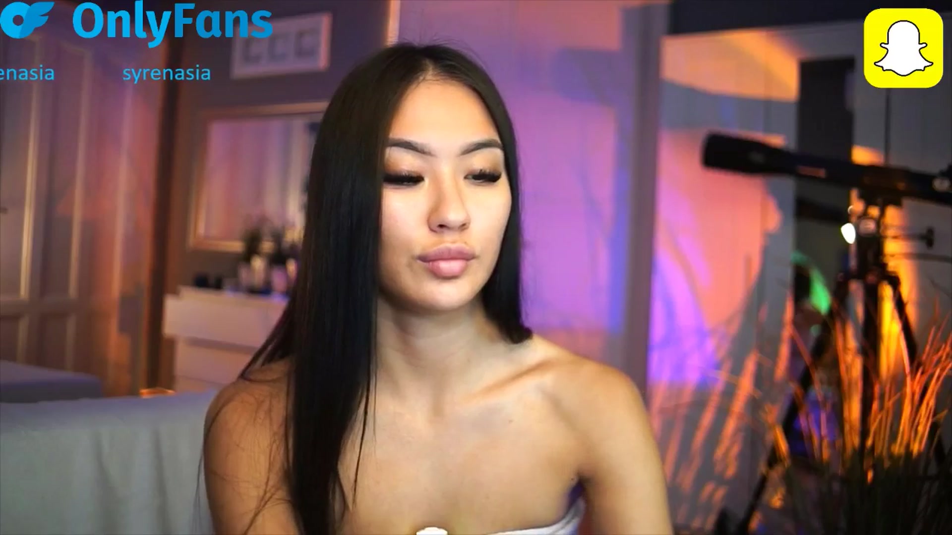 Gallery image thumbnail from MaiStream's myfreecams stream on, 10/25/2025, 17:25 image 7 of 20