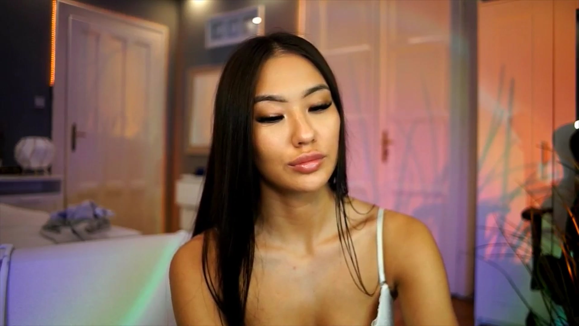 Gallery image thumbnail from MaiStream's myfreecams stream on, 11/07/2025, 19:37 image 20 of 20