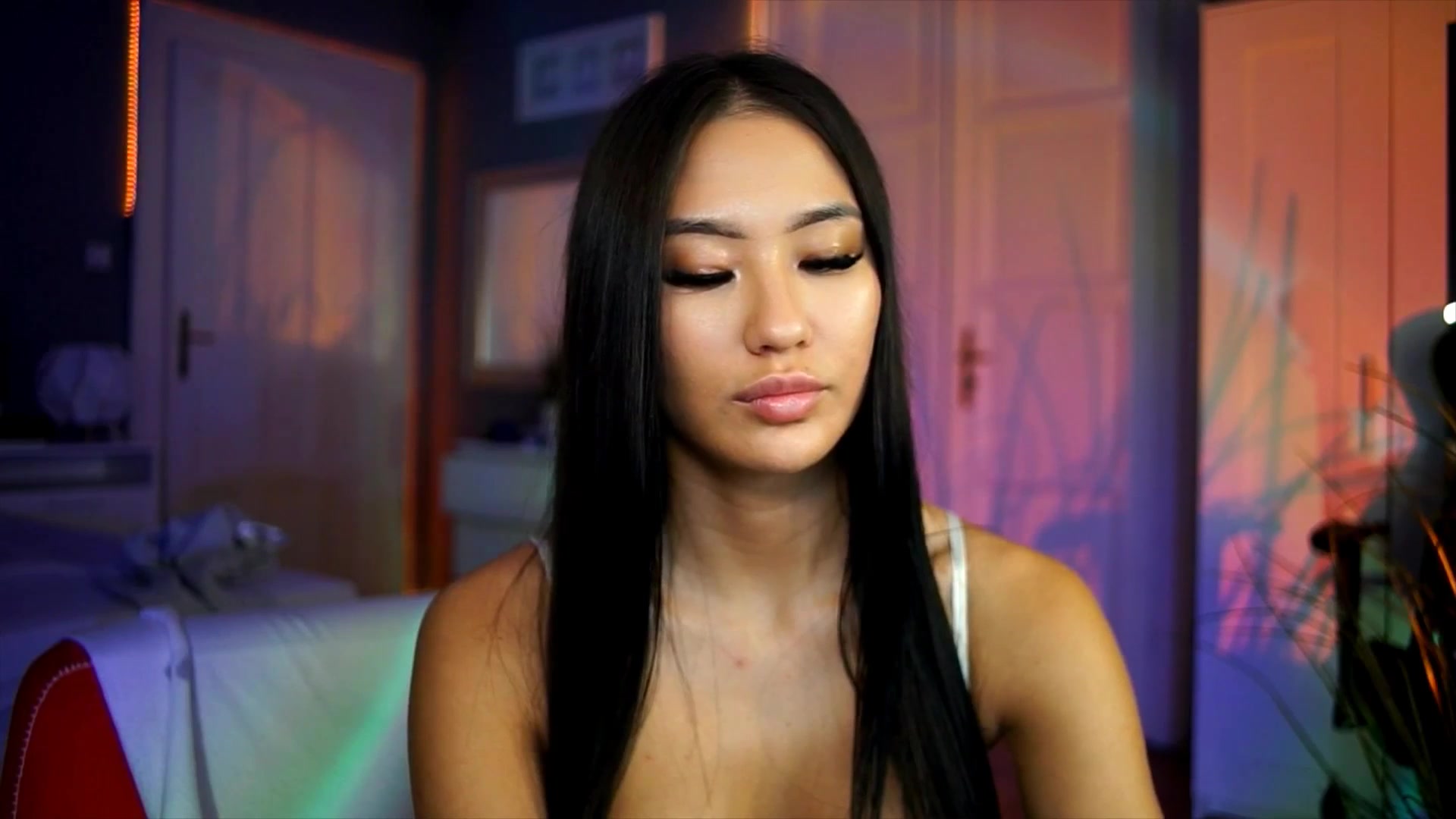 Gallery image thumbnail from MaiStream's myfreecams stream on, 11/07/2025, 21:26 image 14 of 20