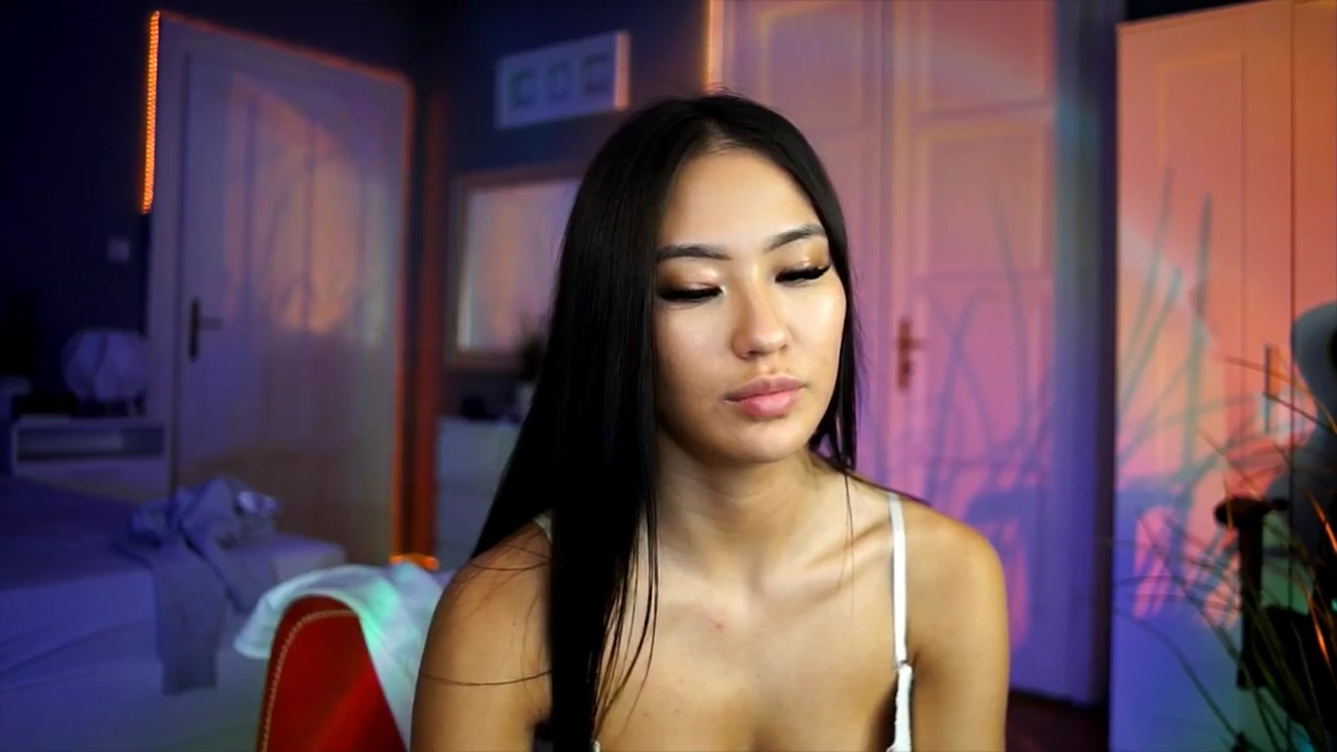 Gallery image thumbnail from MaiStream's myfreecams stream on, 11/07/2025, 23:12 image 13 of 20