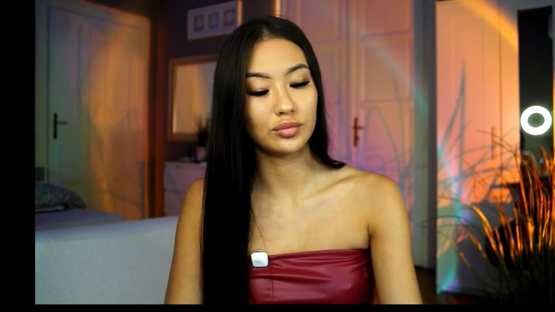 Gallery image thumbnail from MaiStream's myfreecams stream on, 11/12/2025, 19:36 image 18 of 20