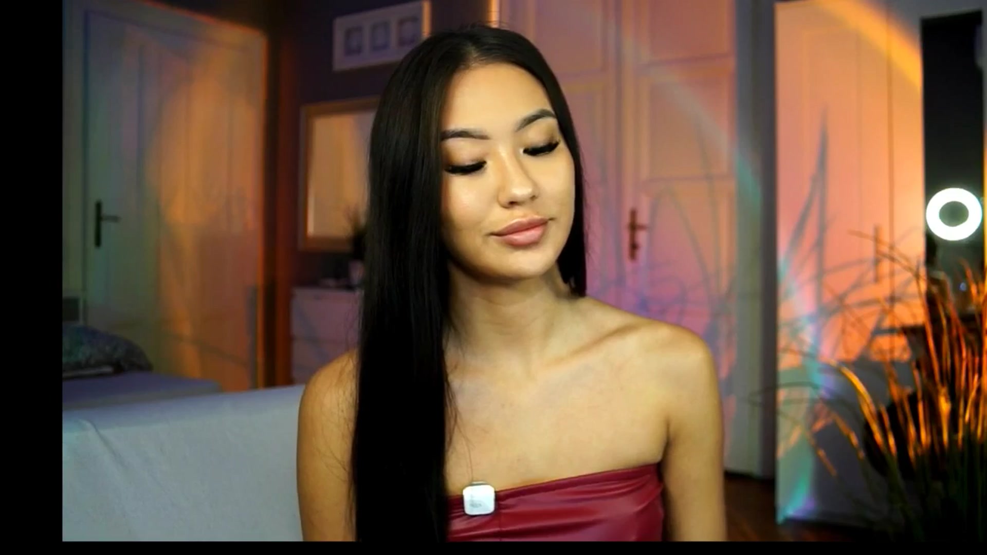 Gallery image thumbnail from MaiStream's myfreecams stream on, 11/12/2025, 19:36 image 15 of 20