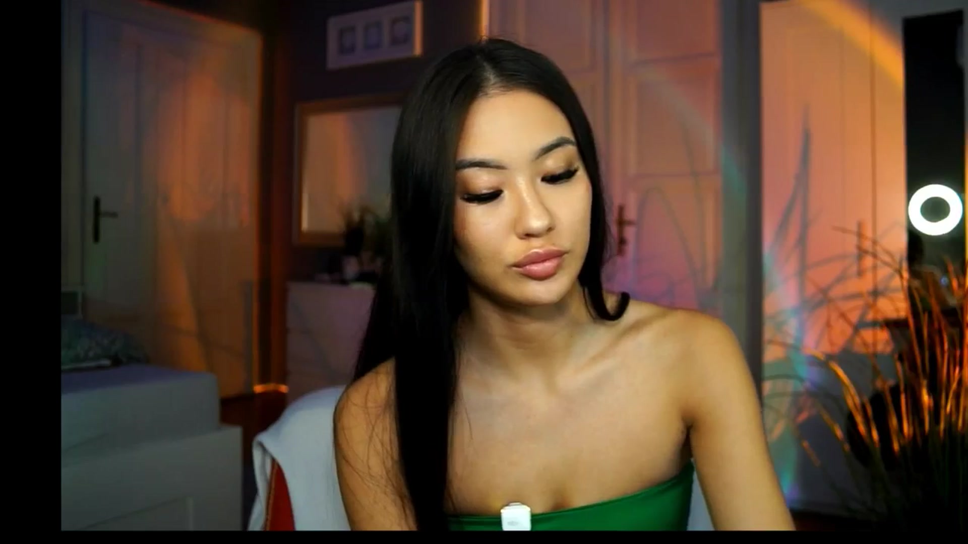 Gallery image thumbnail from MaiStream's myfreecams stream on, 11/12/2025, 19:36 image 5 of 20