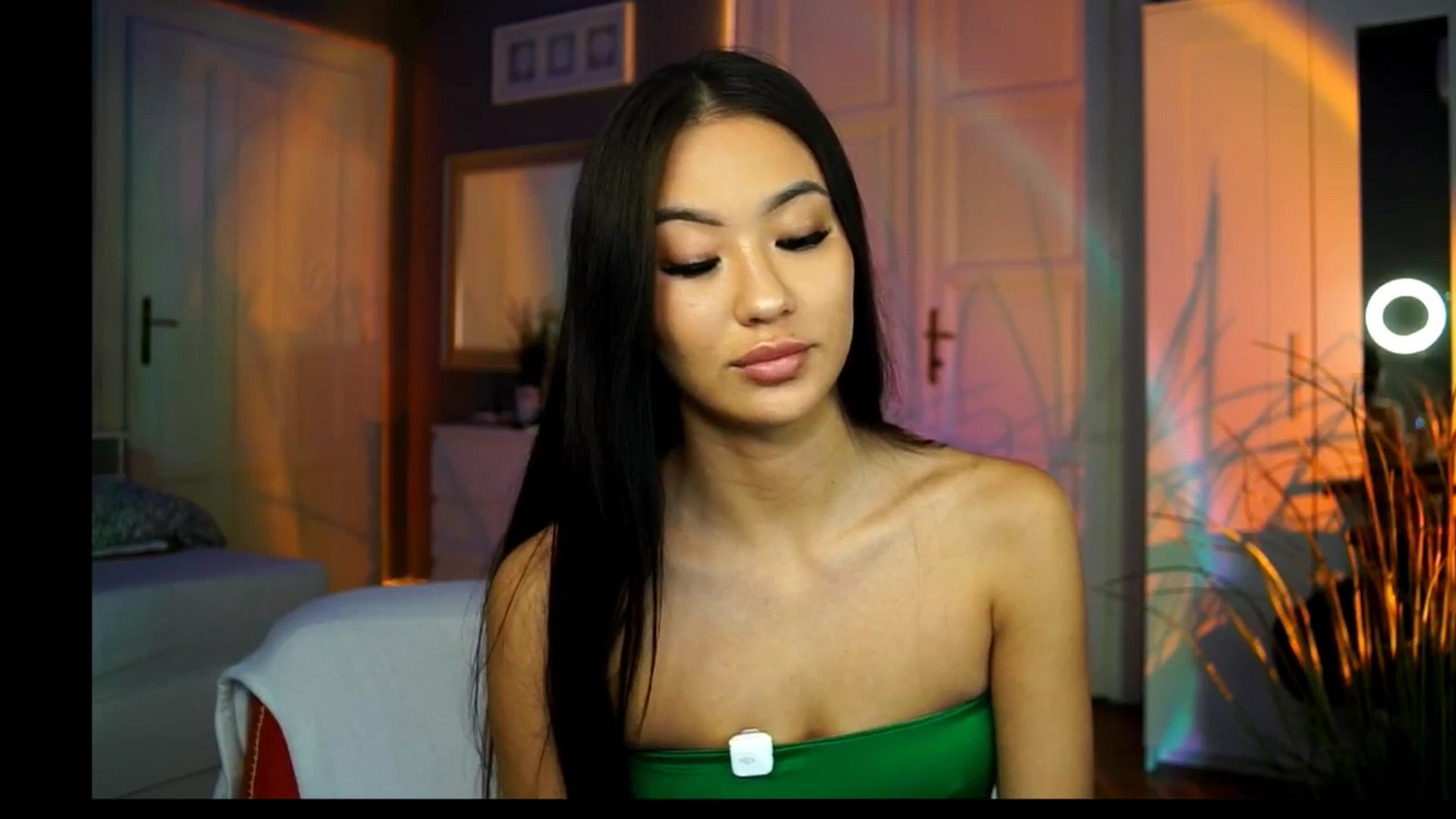 Gallery image thumbnail from MaiStream's myfreecams stream on, 11/12/2025, 19:36 image 9 of 20
