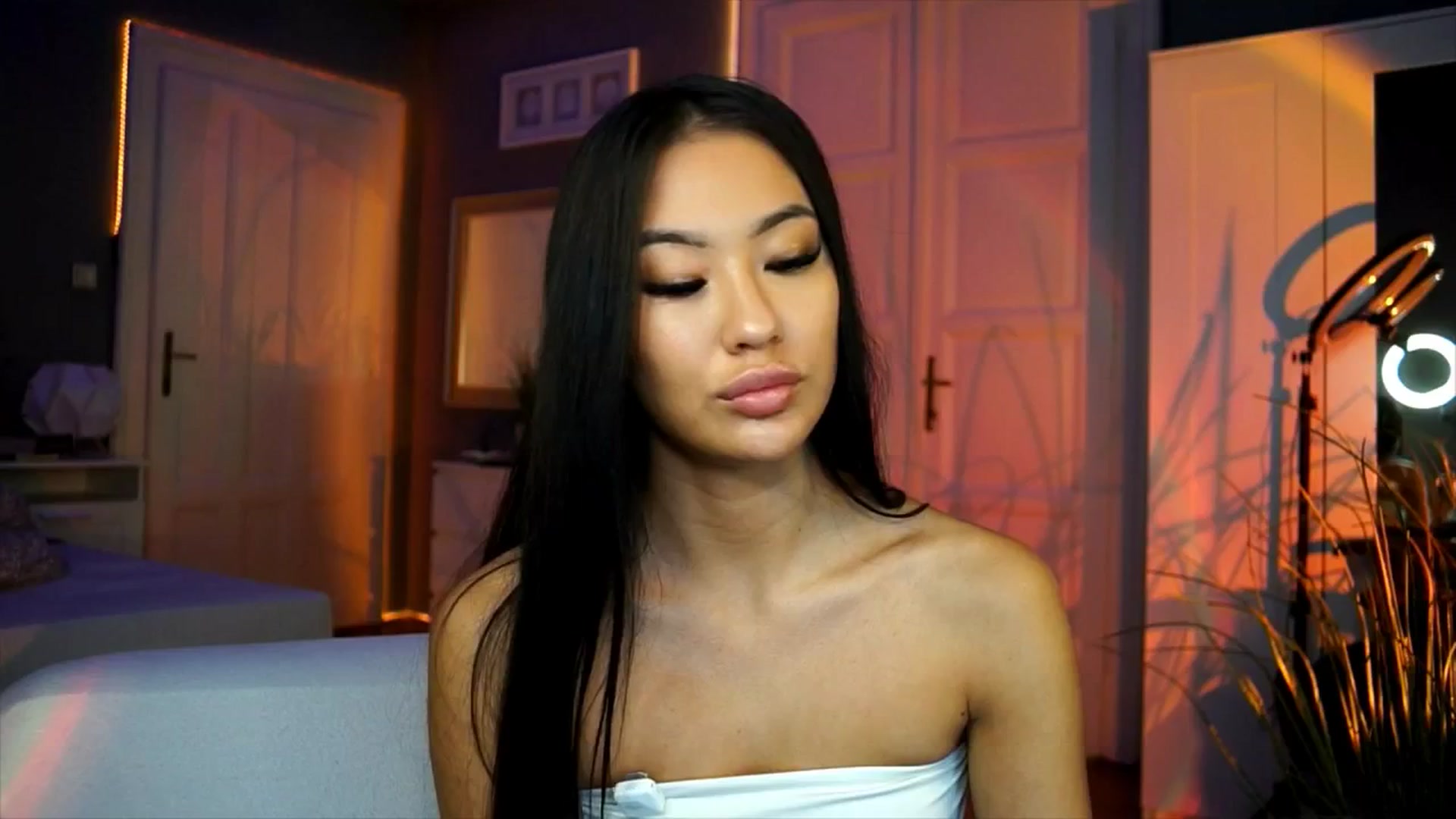 Gallery image thumbnail from MaiStream's myfreecams stream on, 11/13/2025, 19:30 image 5 of 20