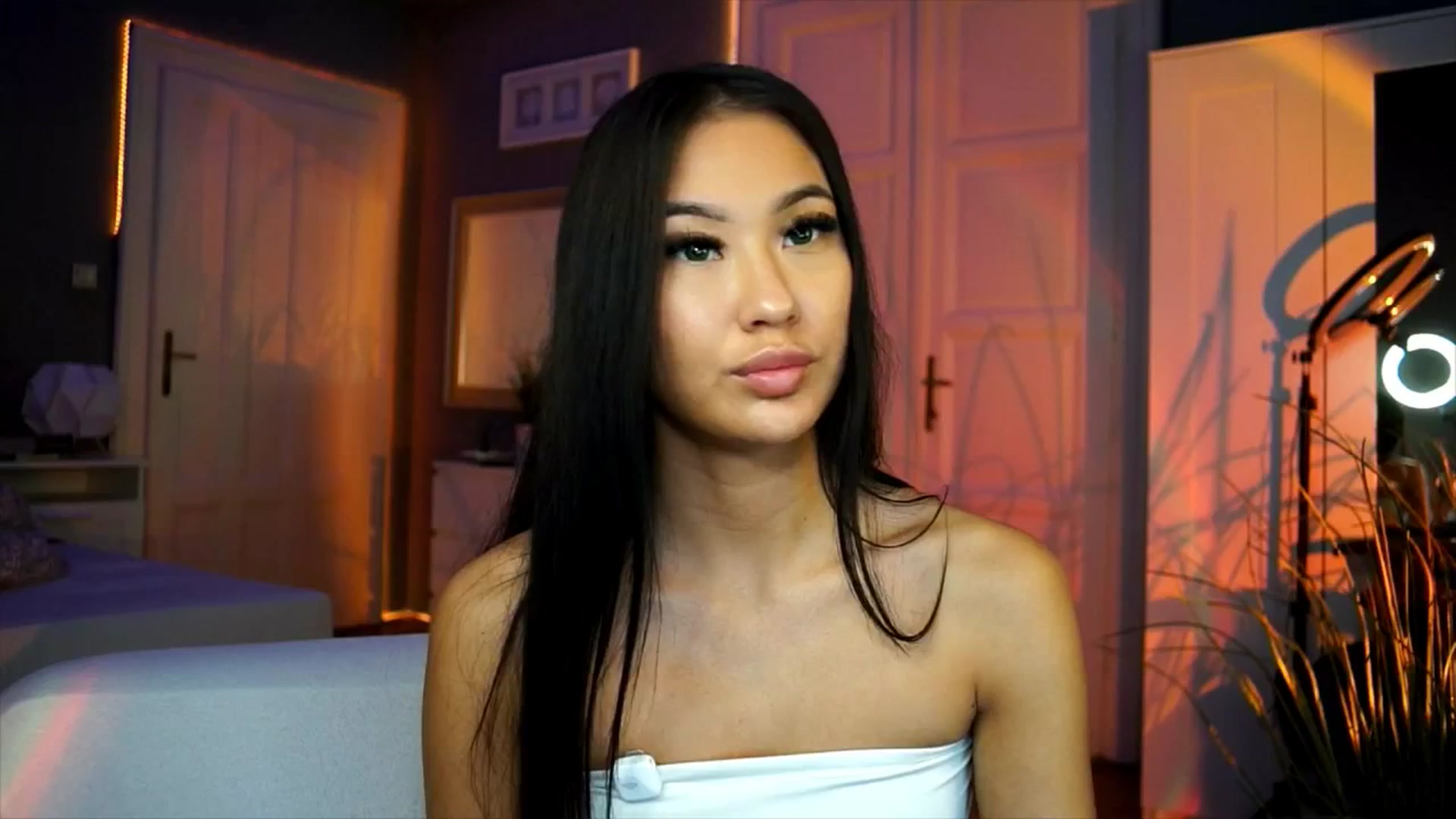 Gallery image thumbnail from MaiStream's myfreecams stream on, 11/13/2025, 19:30 image 6 of 20