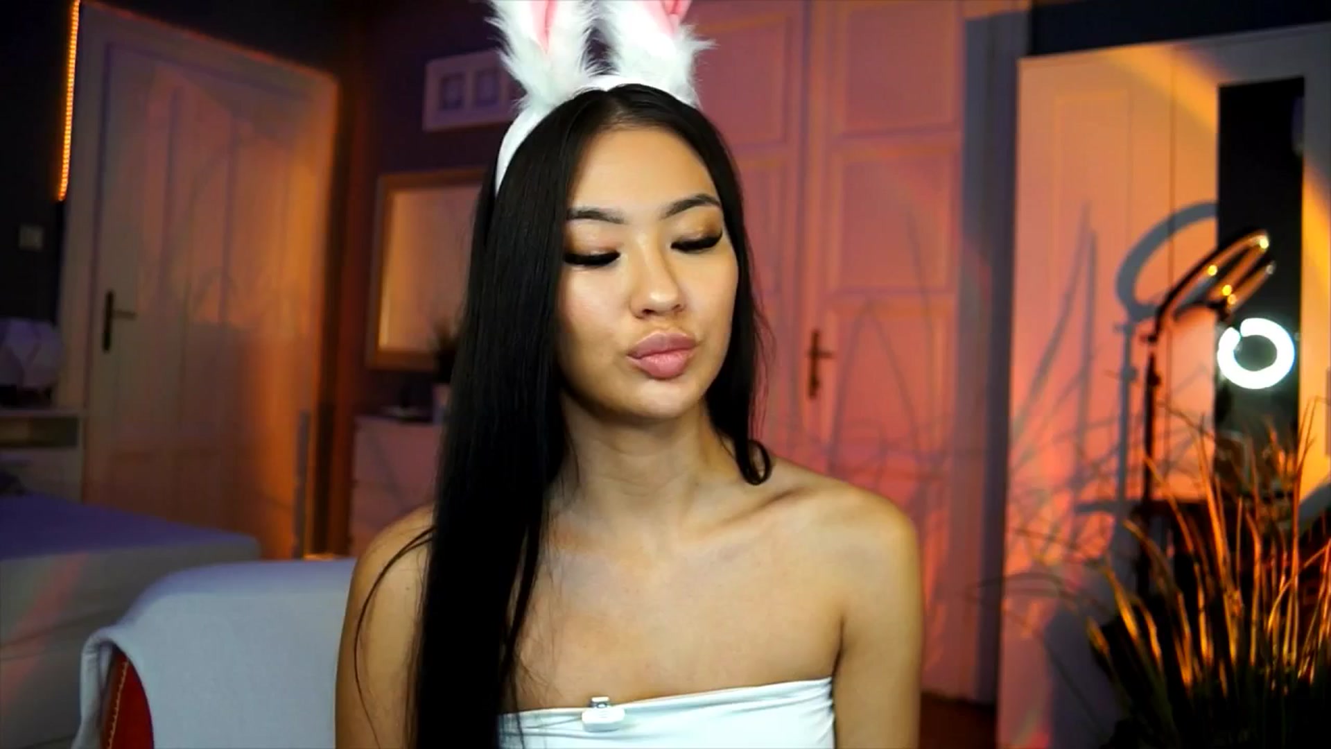 Gallery image thumbnail from MaiStream's myfreecams stream on, 11/13/2025, 20:18 image 15 of 20