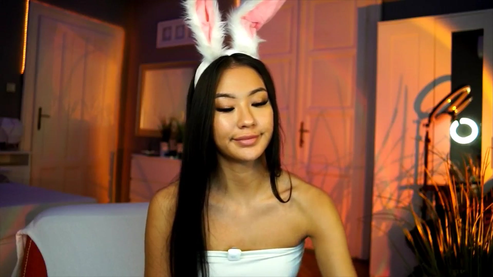 Gallery image thumbnail from MaiStream's myfreecams stream on, 11/13/2025, 21:32 image 6 of 20