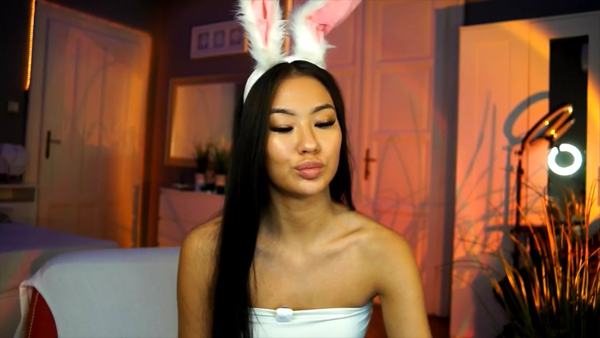 Gallery image thumbnail from MaiStream's myfreecams stream on, 11/13/2025, 21:32 image 7 of 20