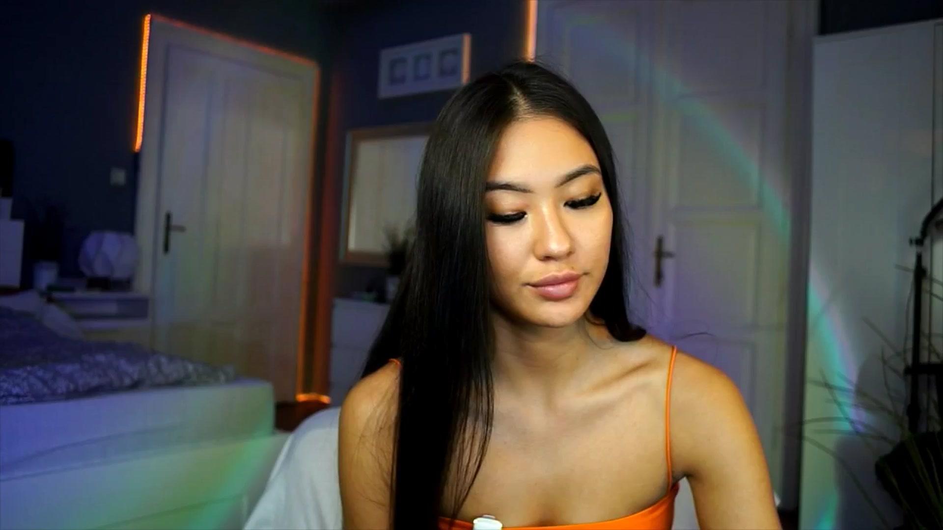 Gallery image thumbnail from MaiStream's myfreecams stream on, 11/16/2025, 17:27 image 9 of 20