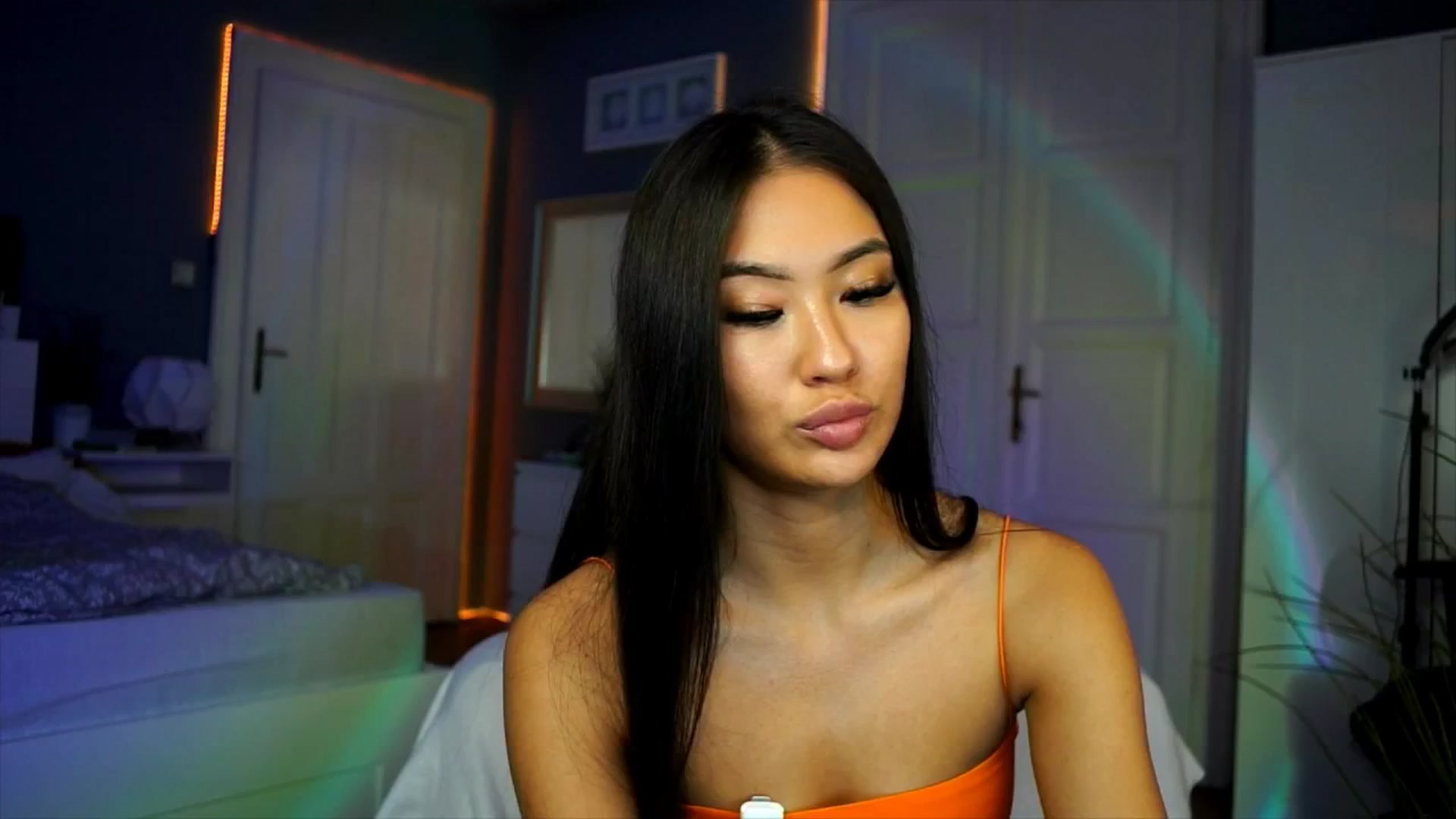 Gallery image thumbnail from MaiStream's myfreecams stream on, 11/16/2025, 17:27 image 5 of 20
