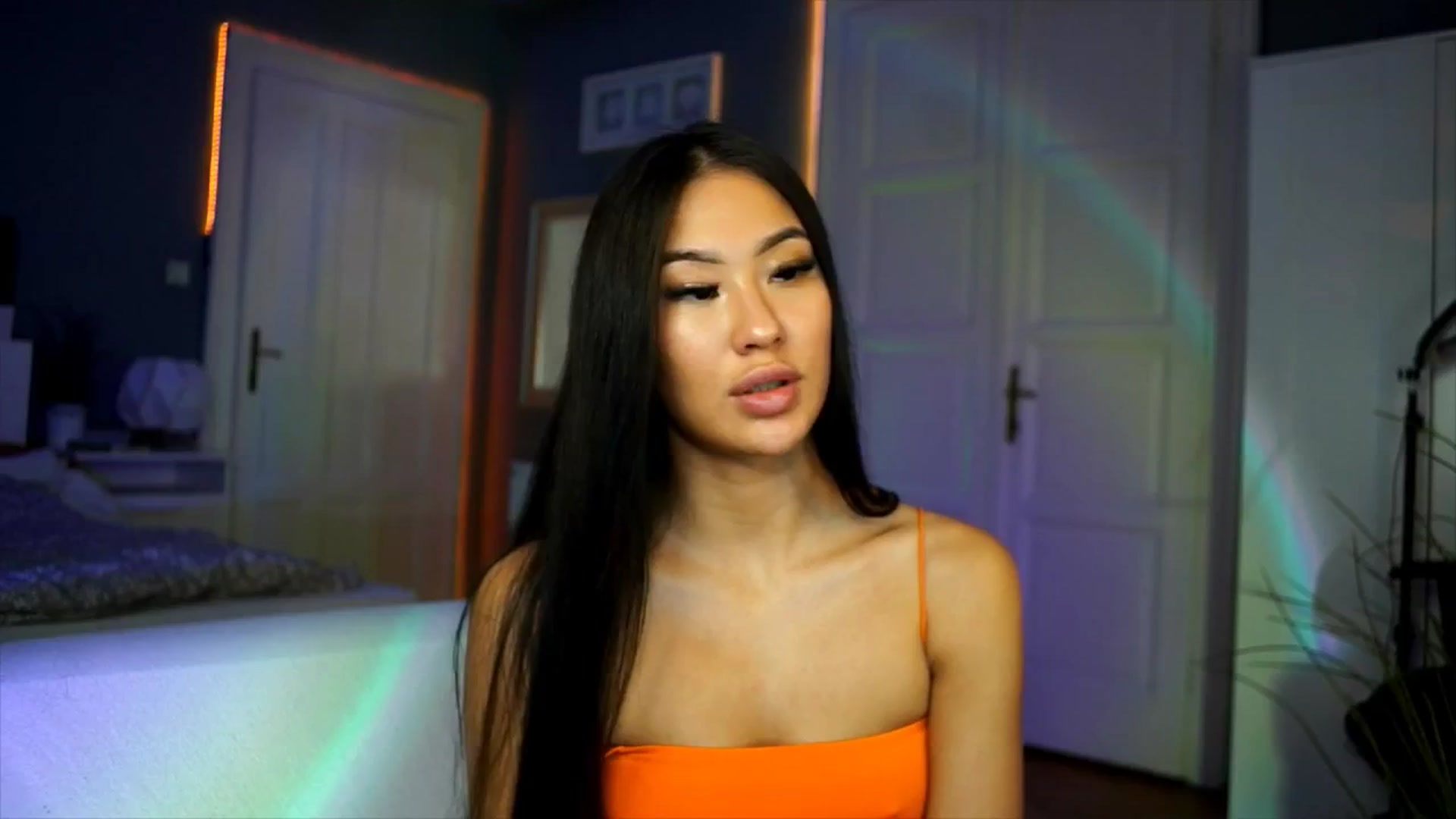 Gallery image thumbnail from MaiStream's myfreecams stream on, 11/16/2025, 18:21 image 15 of 20