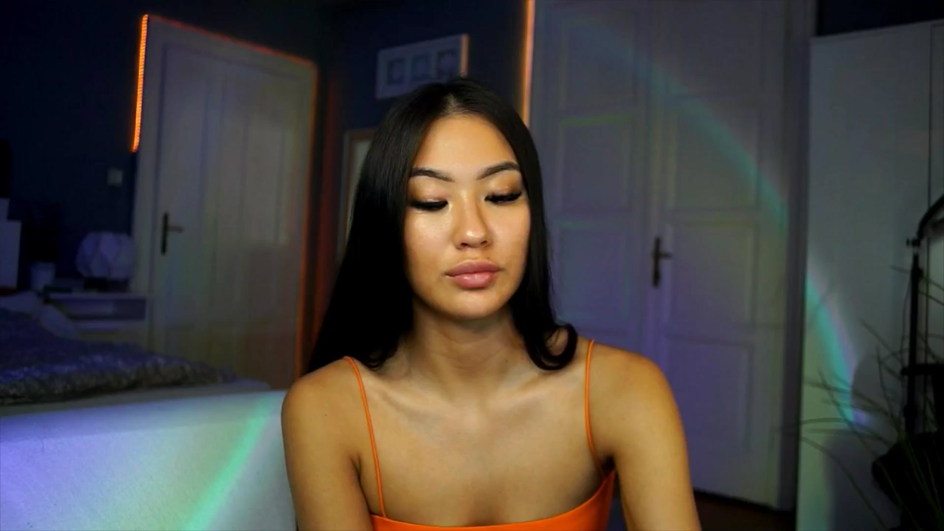 Gallery image thumbnail from MaiStream's myfreecams stream on, 11/16/2025, 18:21 image 20 of 20
