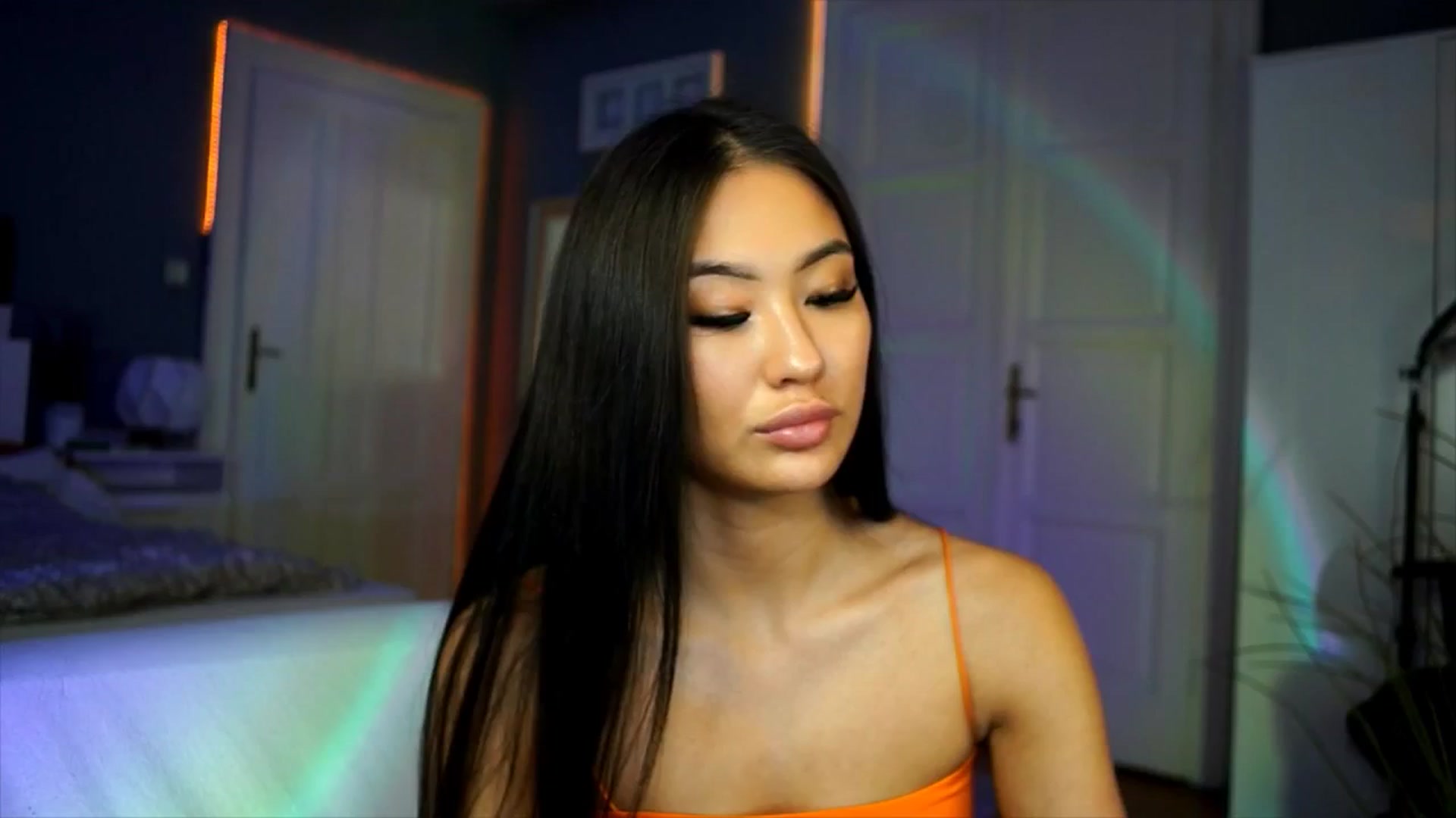 Gallery image thumbnail from MaiStream's myfreecams stream on, 11/16/2025, 18:21 image 5 of 20