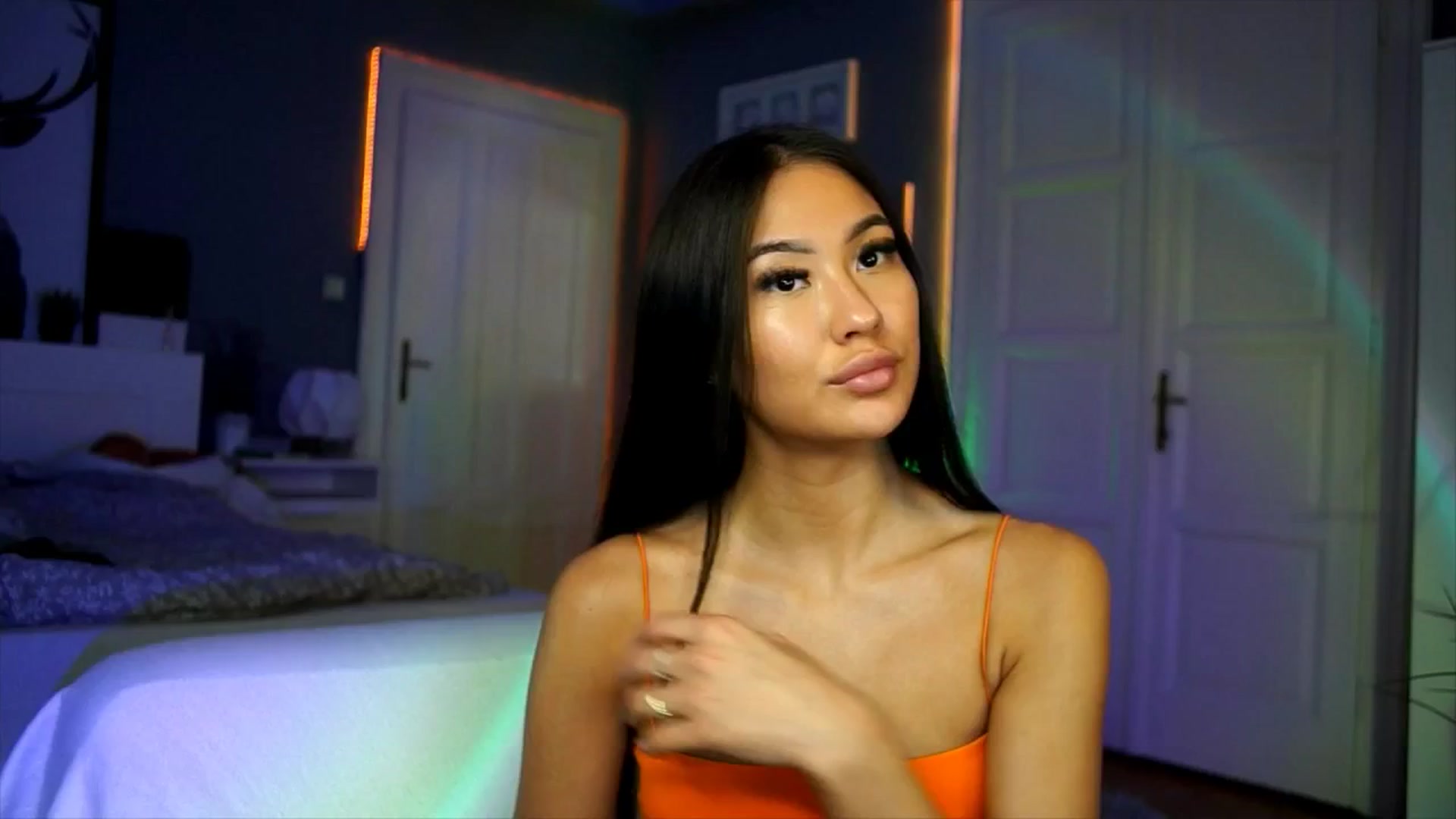Gallery image thumbnail from MaiStream's myfreecams stream on, 11/16/2025, 19:28 image 4 of 20