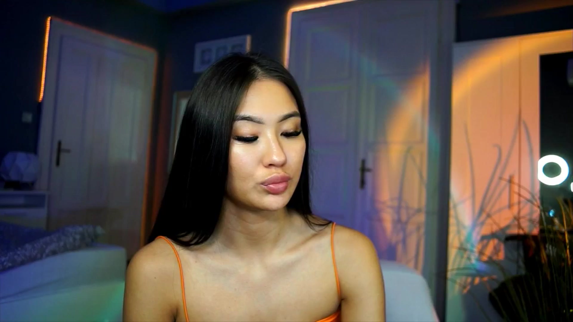 Gallery image thumbnail from MaiStream's myfreecams stream on, 11/16/2025, 22:22 image 2 of 20