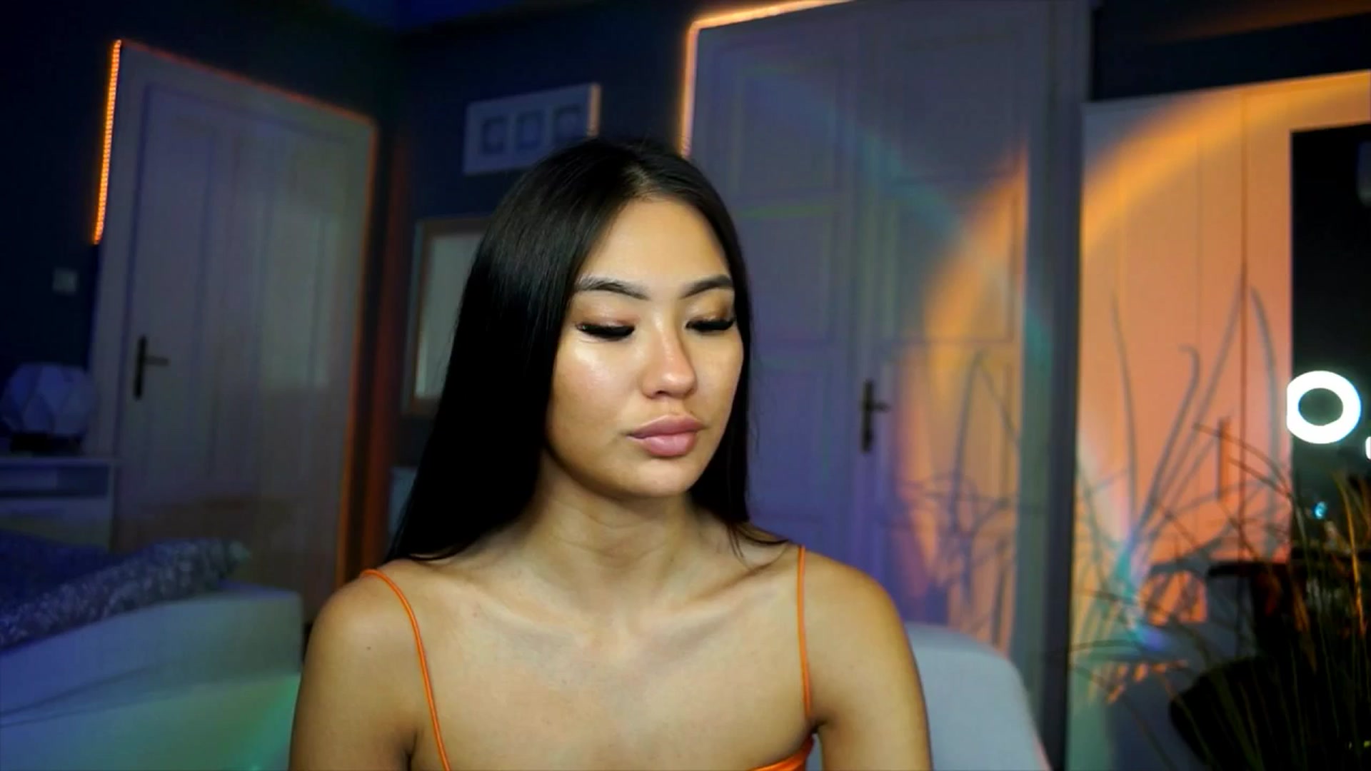 Gallery image thumbnail from MaiStream's myfreecams stream on, 11/16/2025, 22:22 image 19 of 20