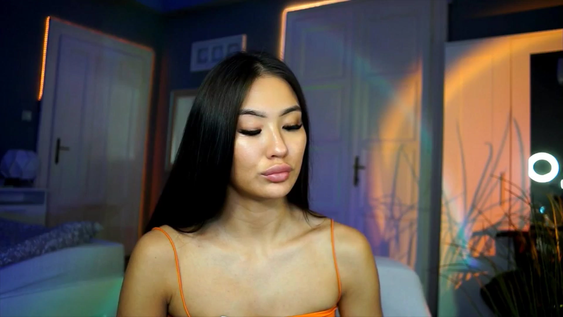 Gallery image thumbnail from MaiStream's myfreecams stream on, 11/16/2025, 22:22 image 15 of 20